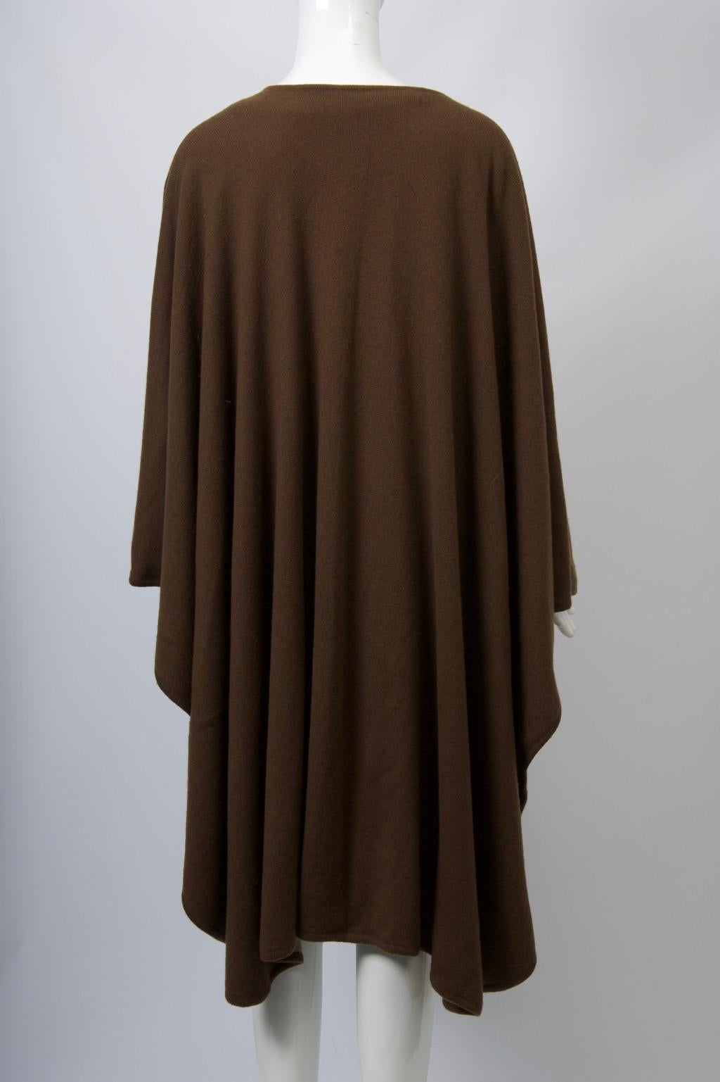 Nero Abito e scialle in cashmere Nancy Heller
