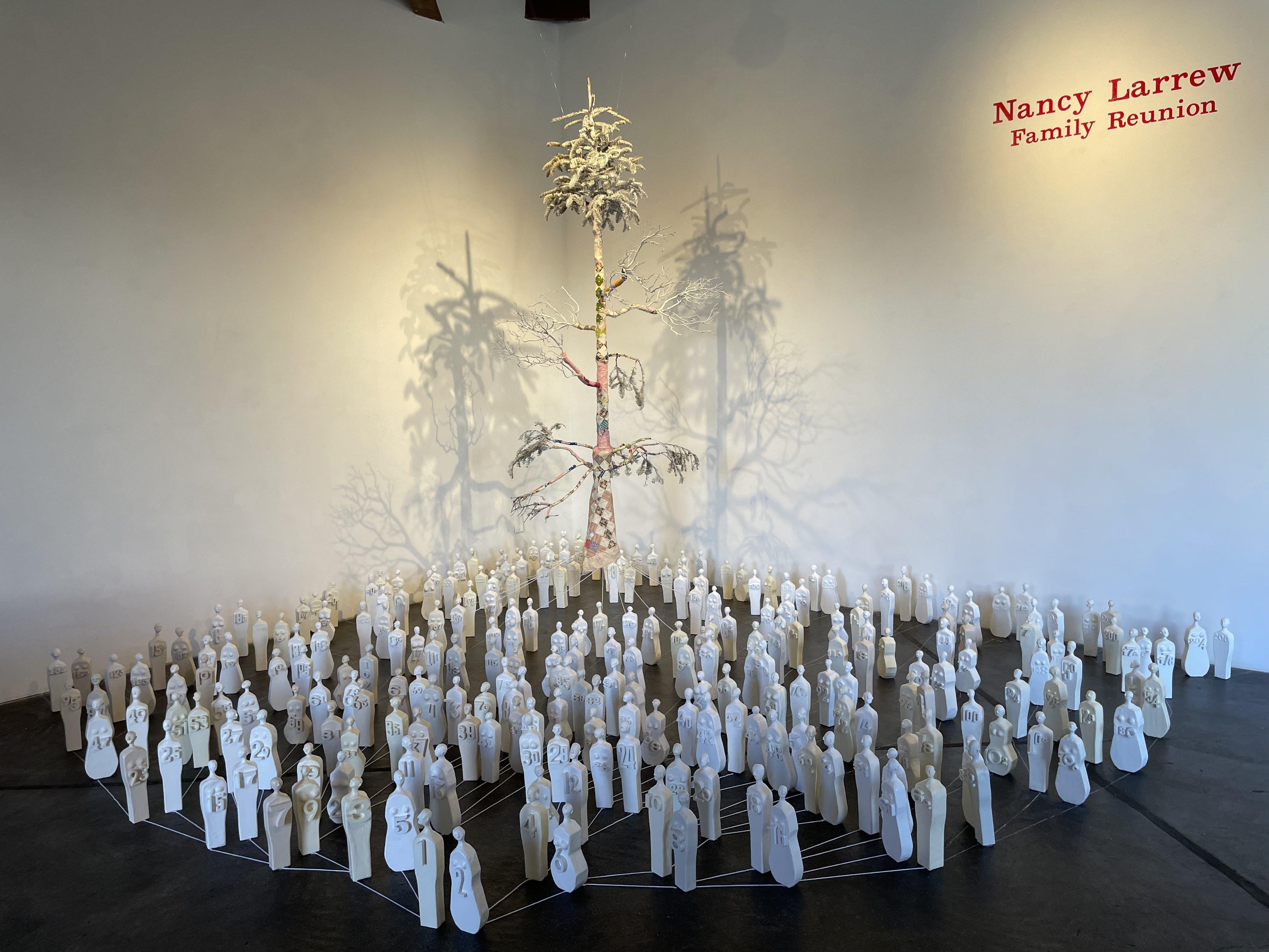 Roots - racines - Sculpture de Nancy Larrew