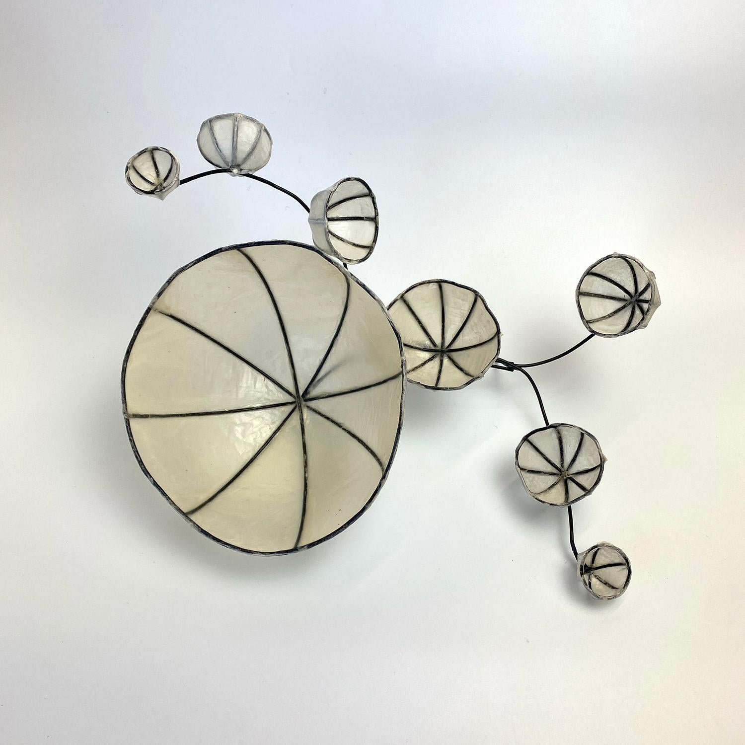 Tazze "G" - Scultura astratta da parete in carta giapponese e ottone