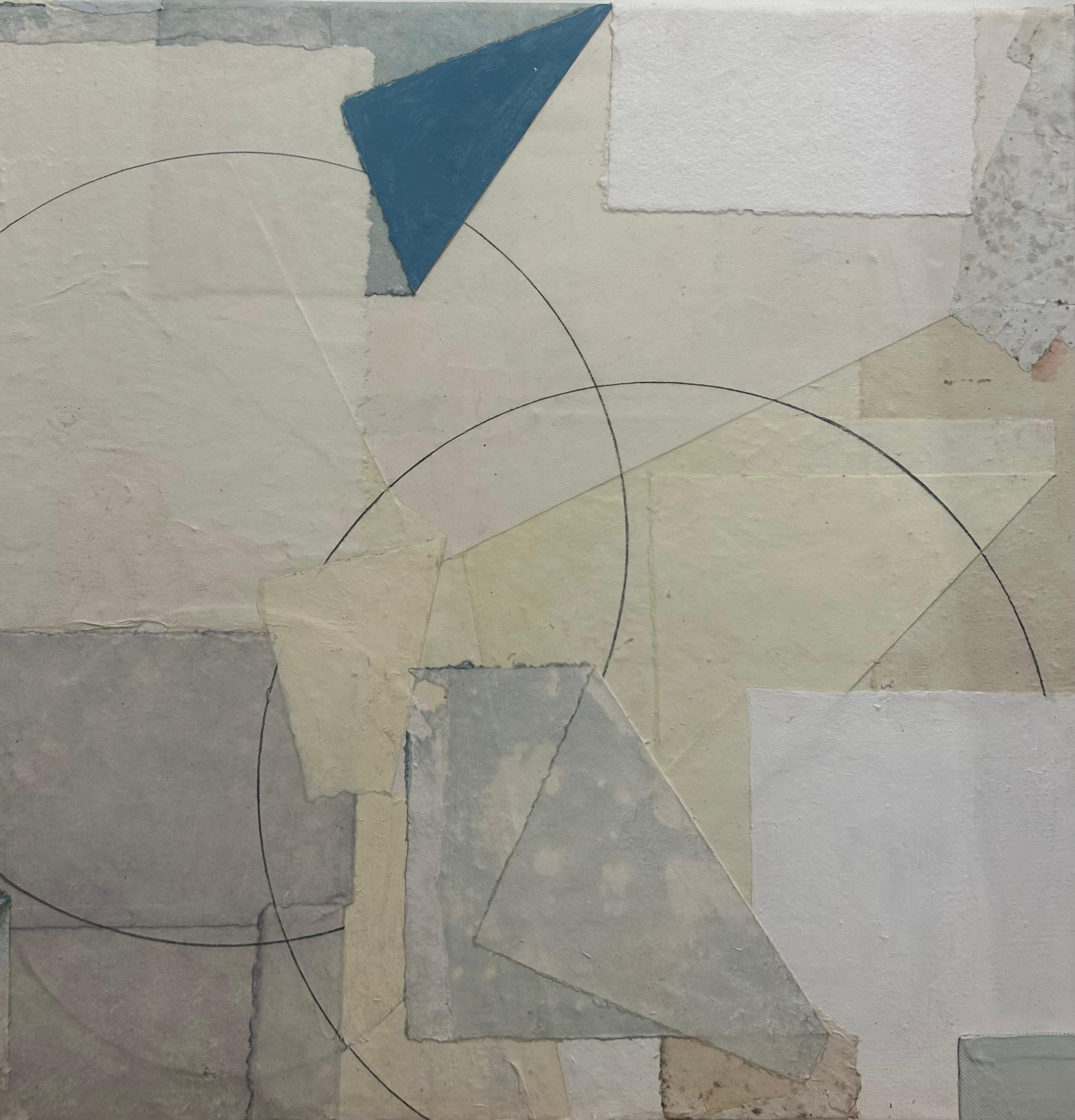 Pittura astratta neutra su tela con pioggia