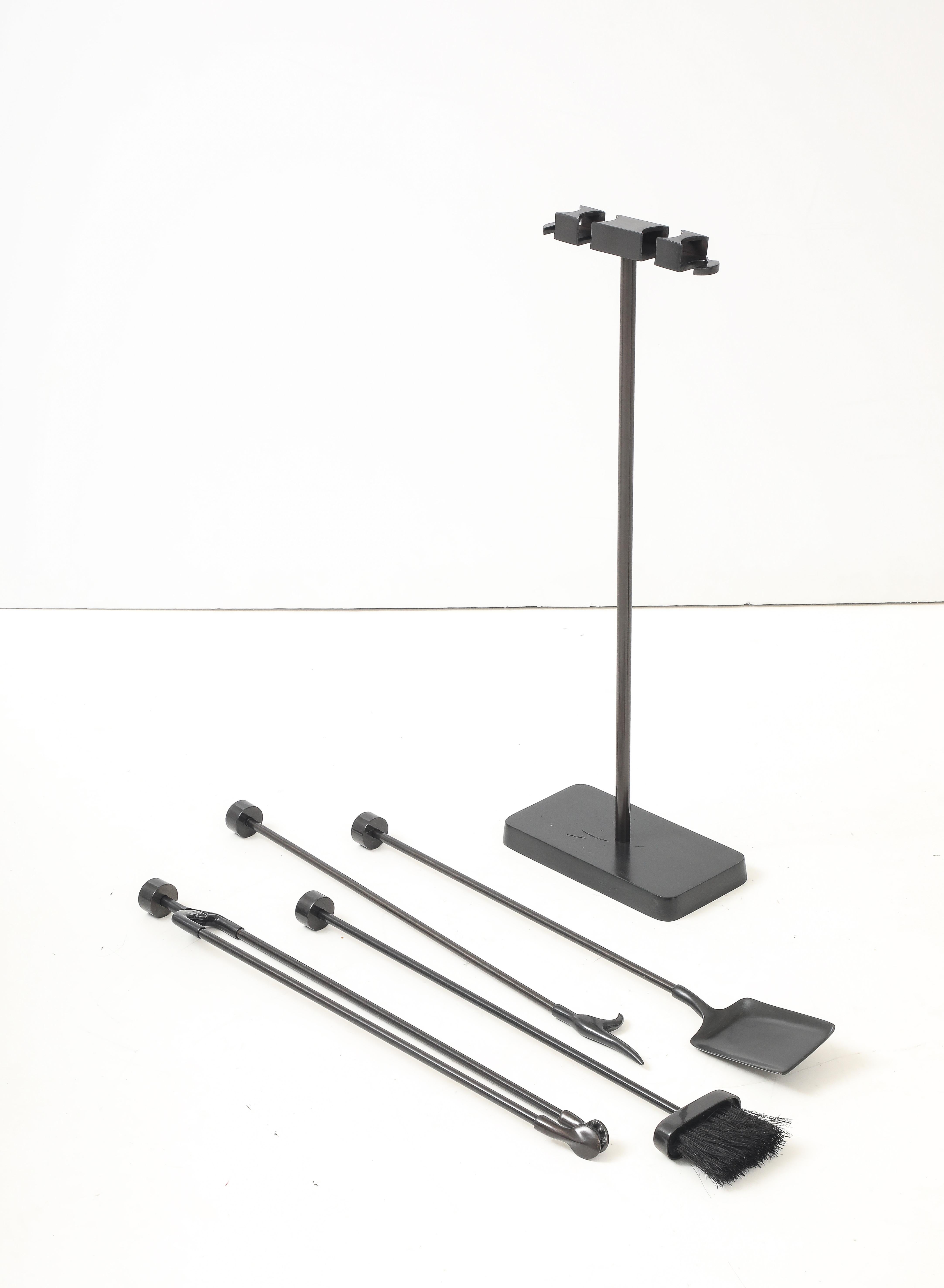 Outils de feu en bronze de Nancy Ruben en vente 1