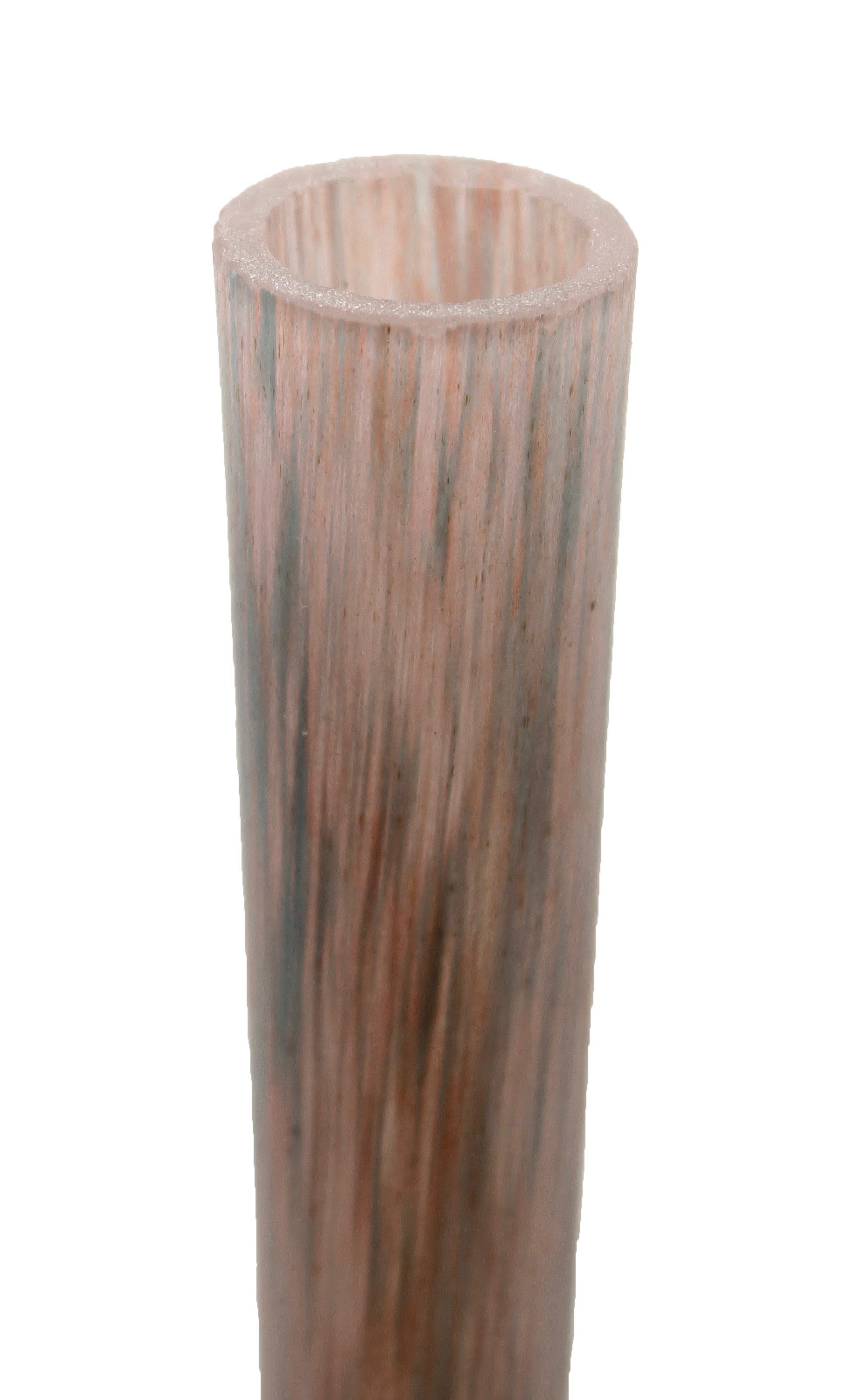 Début du 20ème siècle Nancy, vase en verre d'art soliflore aux couleurs mélangées dans le style d'Andr Delatte en vente
