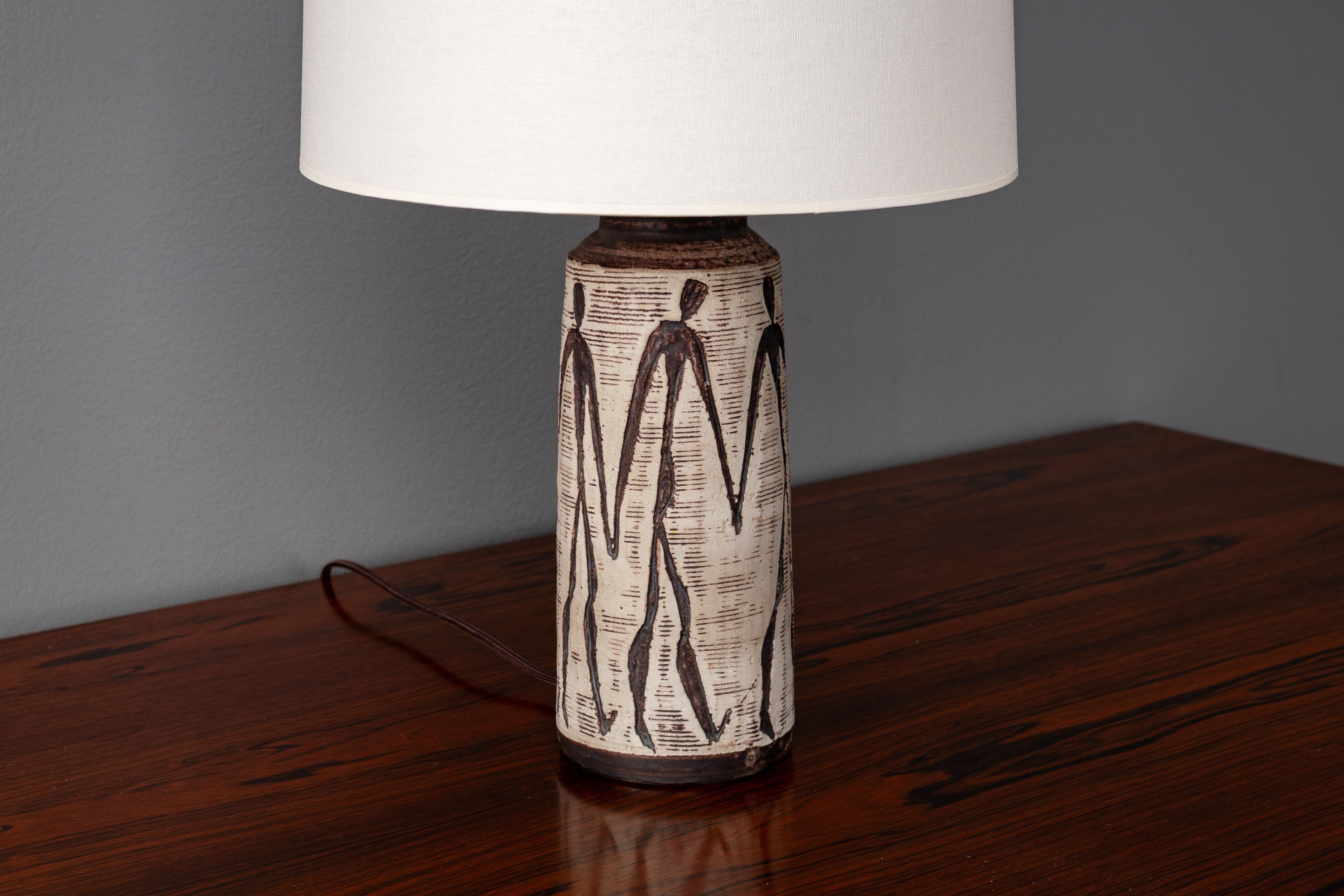 Mid-Century Modern Nancy Wickham Ceramic Table Lamp For Sale