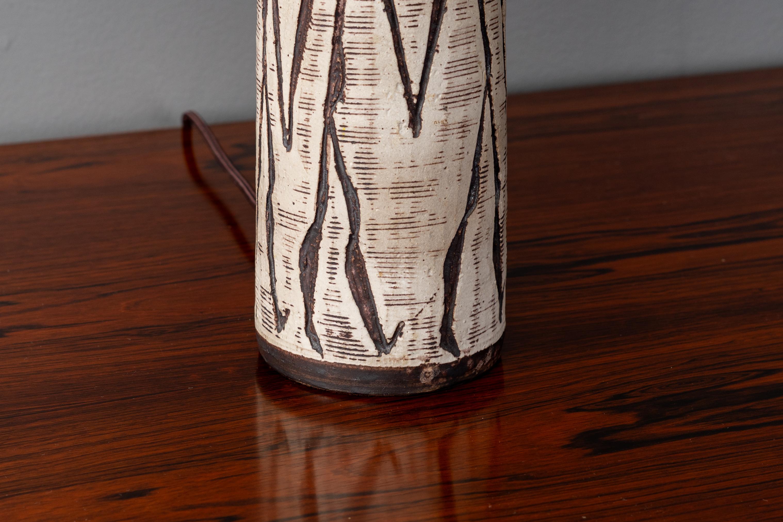 Nancy Wickham Ceramic Table Lamp In Good Condition For Sale In Cambridge, US