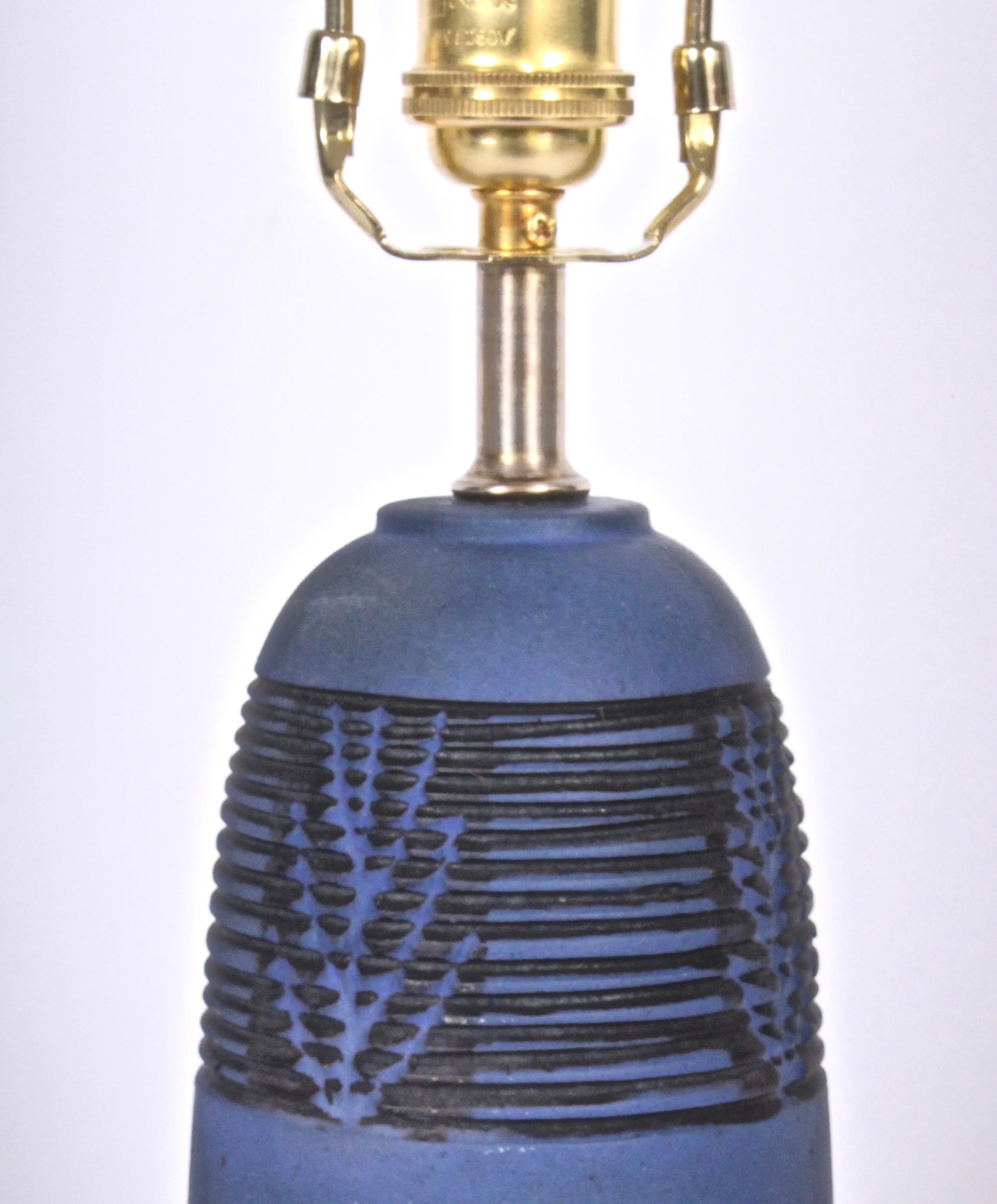 American Petite Nancy Wickham for Design Technics Incised Blue Stoneware Lamp, circa 1950