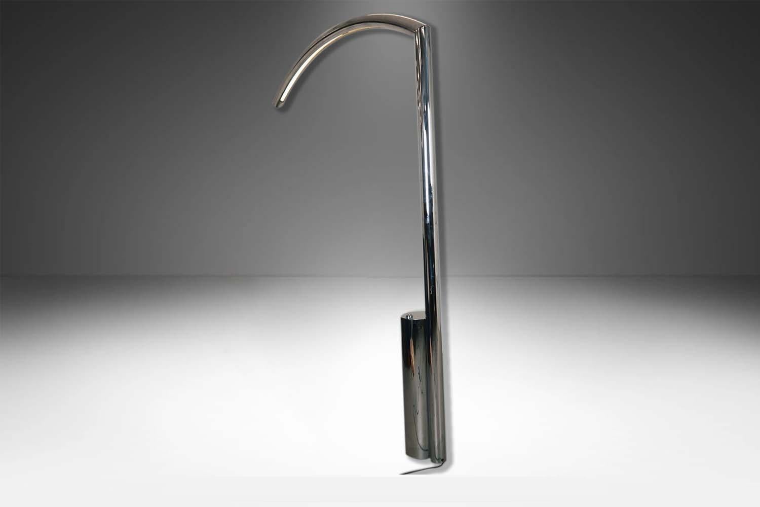 Nanda Vigo Golden Gate Floor Lamp for Arredoluce In Fair Condition For Sale In Baltimore, MD