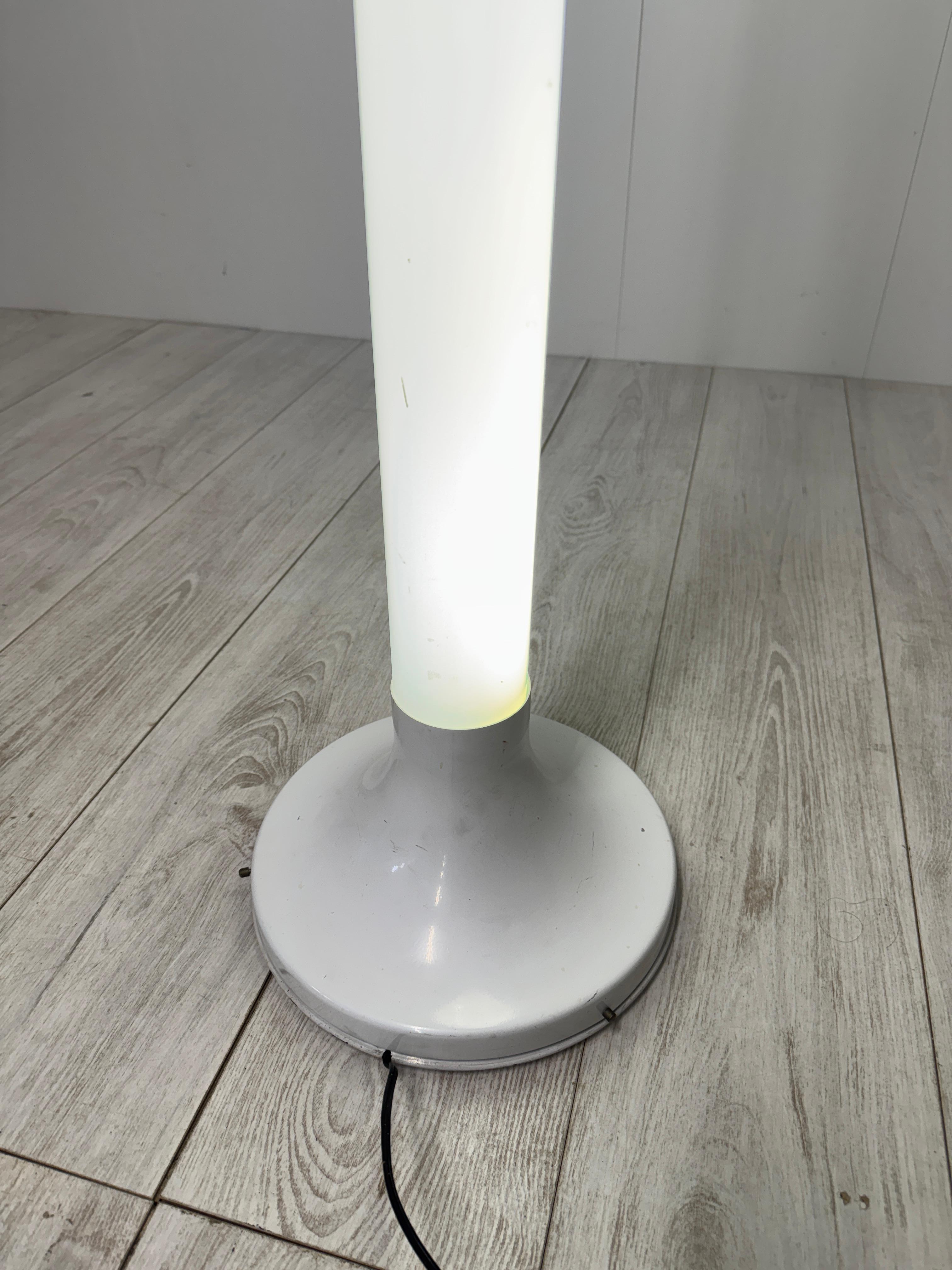 Nanda Vigo, Lámpara de pie mod. 4041, prod. Kartell, 1968 en venta 4