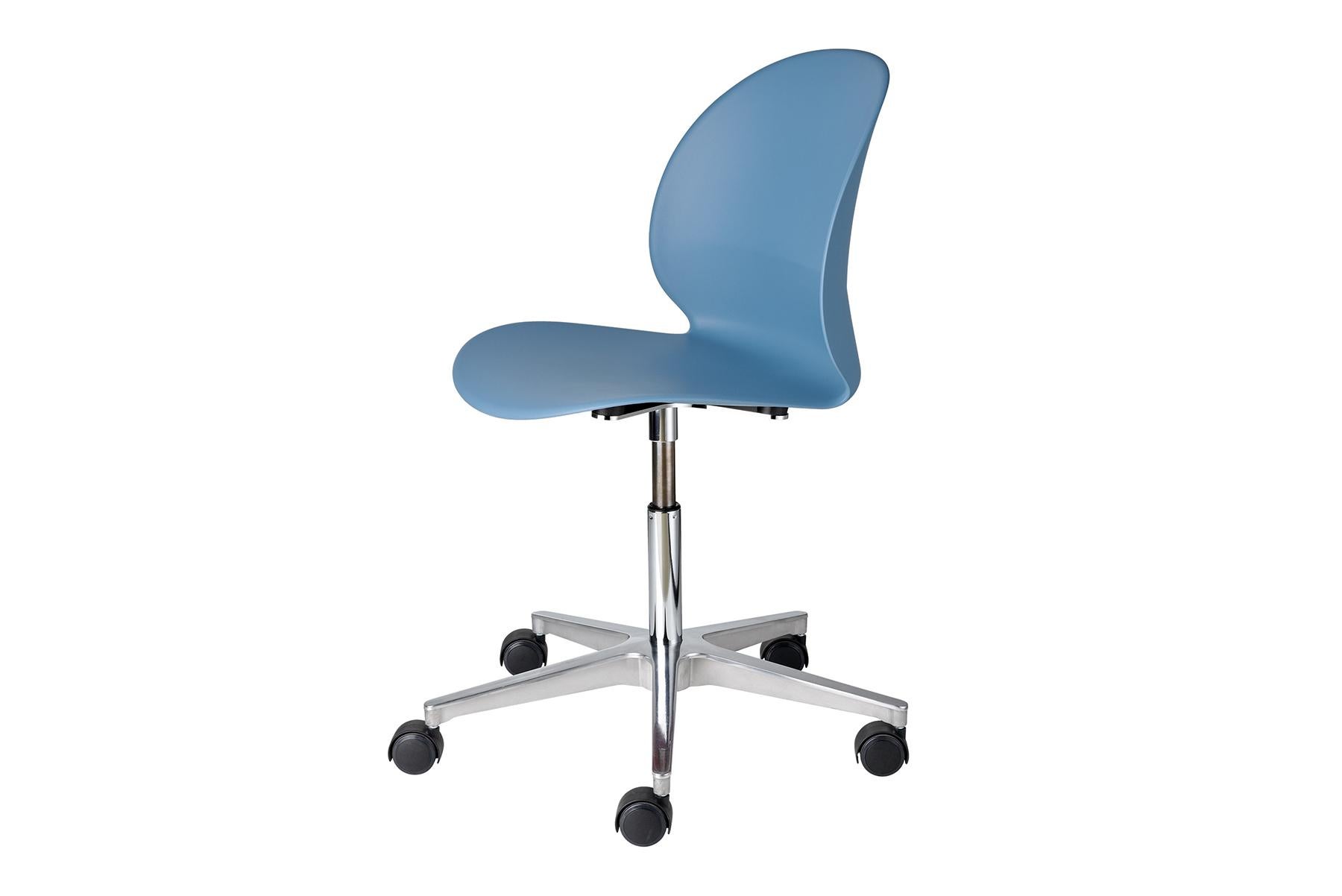 Nando Chair Model N02-30 Recycle In New Condition For Sale In Berkeley, CA