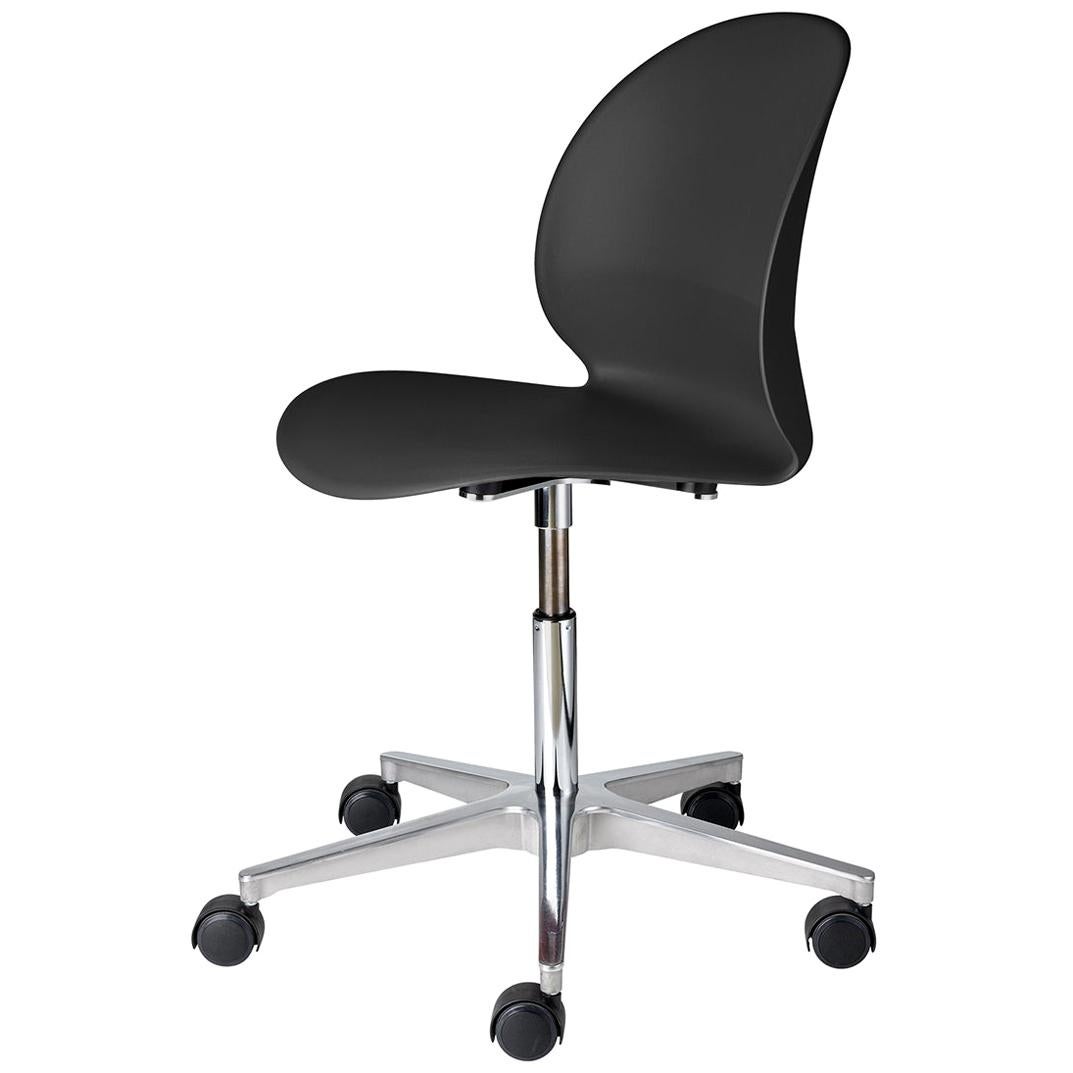 Nando Chair Model N02-30 Recycle For Sale