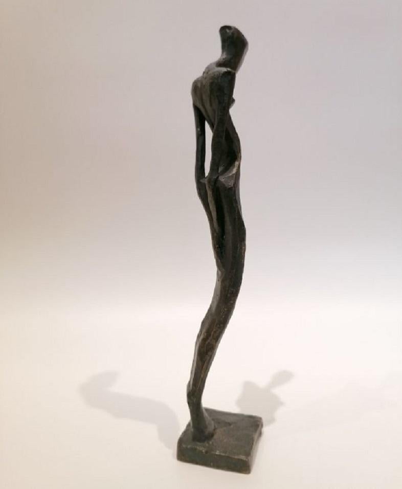 Annalies by Nando Kallweit. Elegant bronze Sculpture For Sale 1