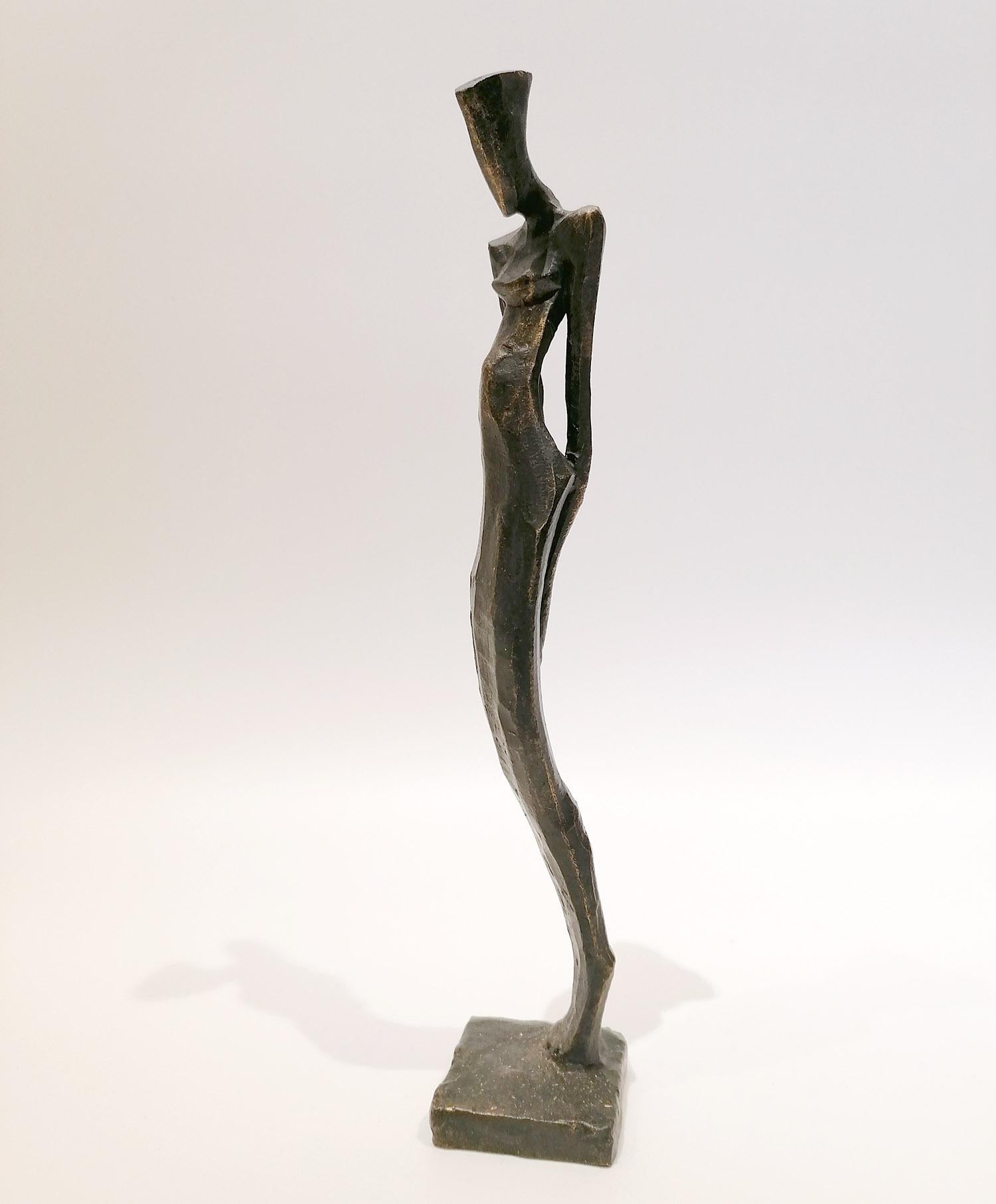 Annalies by Nando Kallweit.  Elegant figurative sculpture. 1