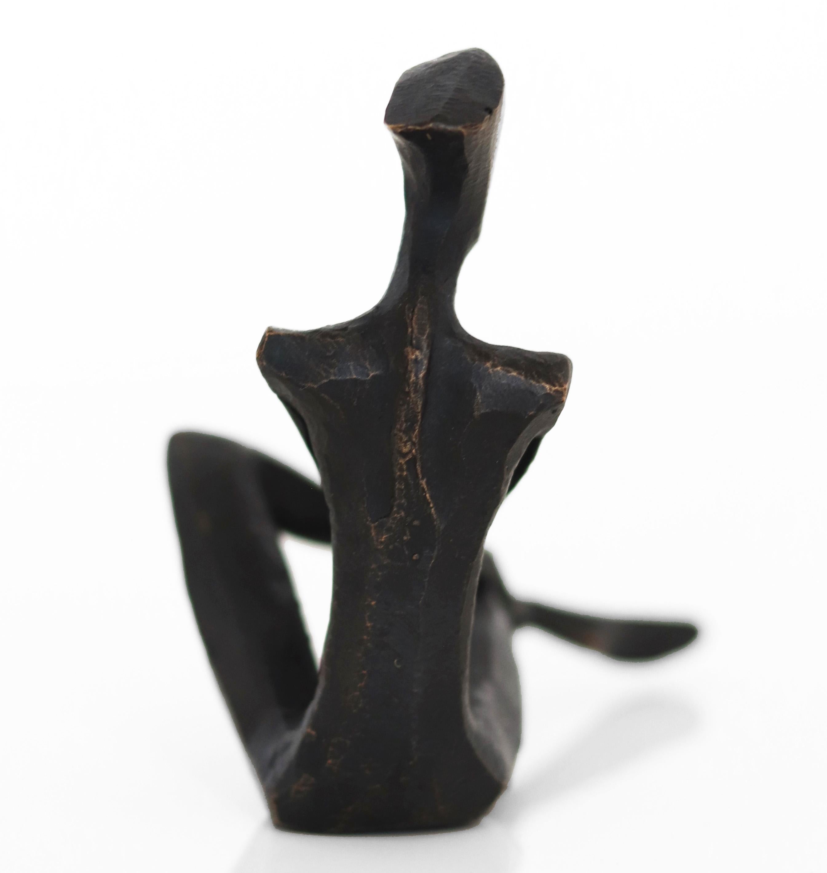 Aurélia  -  Sculpture en bronze unique en son genre en vente 7