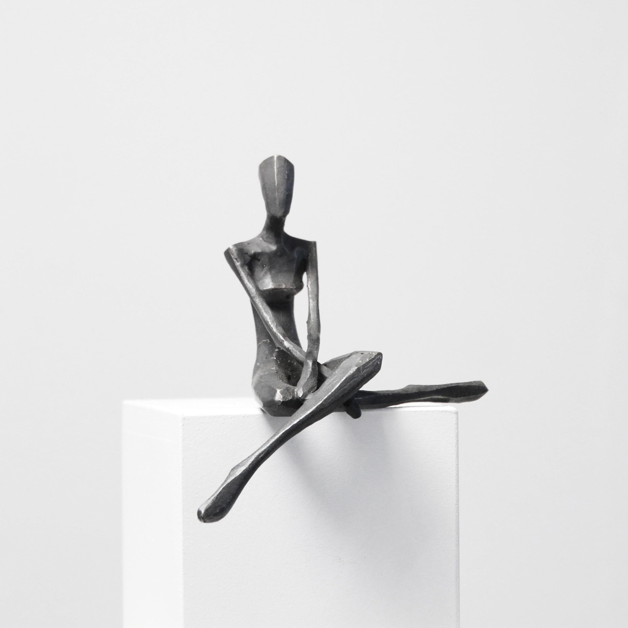 Nando Kallweit - Daphne by Nando Kallweit. Elegant figurative sculpture.  For Sale at 1stDibs