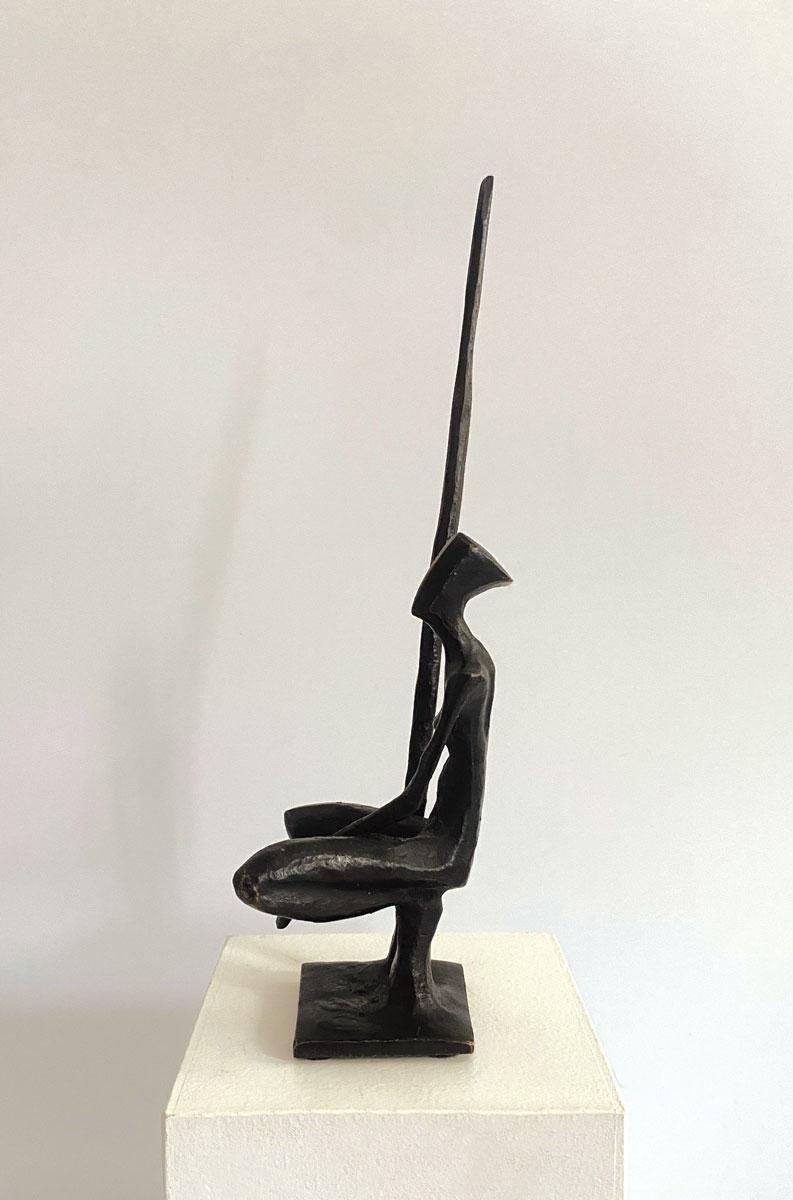 Elin. Par Nando Kallweit. Elegante sculpture figurative en bronze représentant une femme. en vente 4