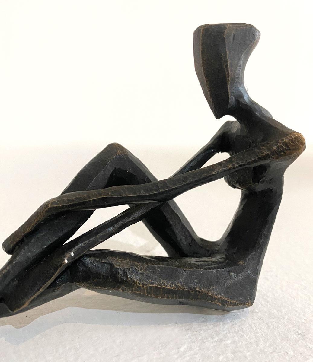 Eliza by Nando Kallweit.  Elegant figurative sculpture. For Sale 2