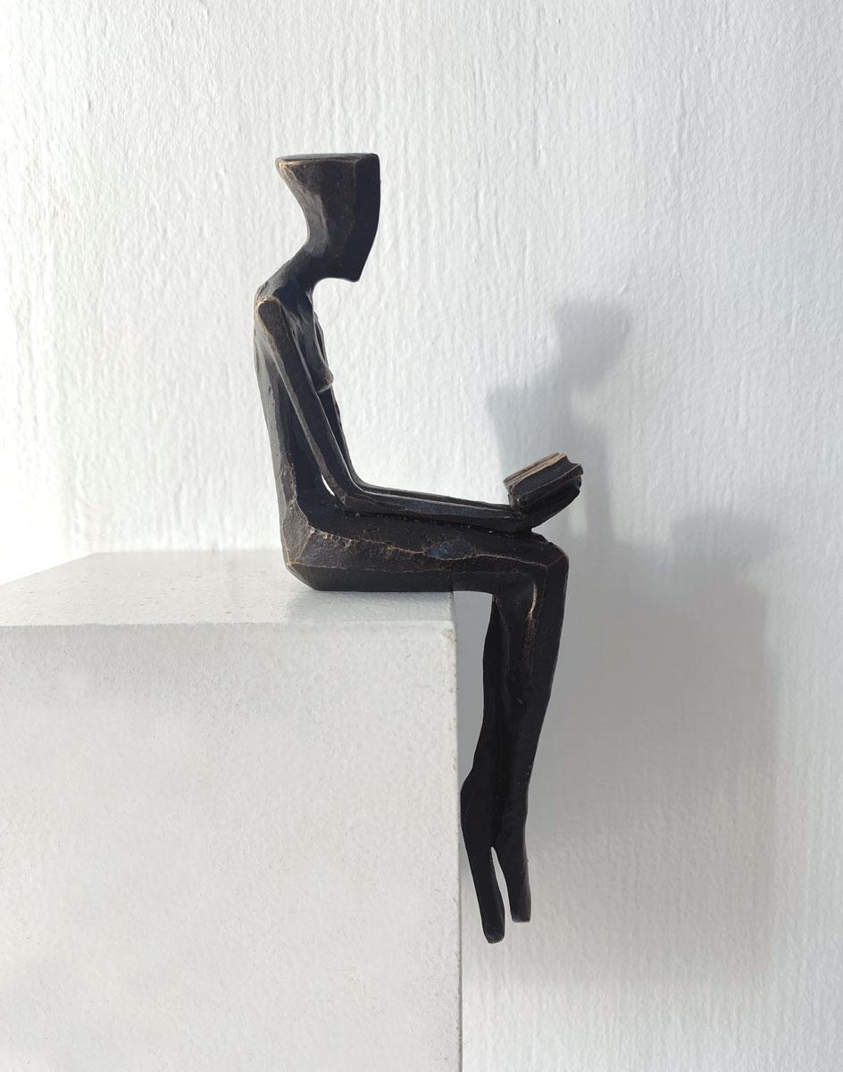Elli by Nando Kallweit.  Elegant figurative sculpture. For Sale 4