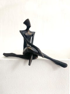 Emesto. By Nando Kallweit. Elegant bronze figurative sculpture.