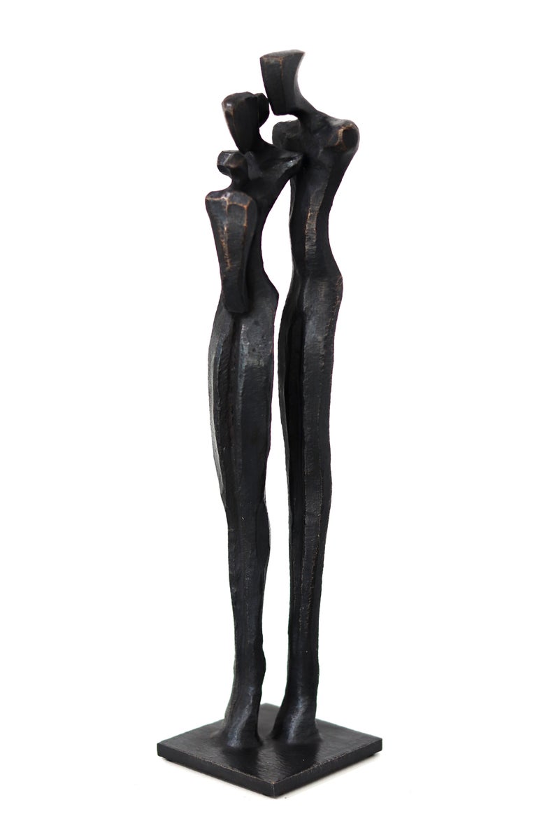 Nando Kallweit - Famiglia IV - Elegante scultura figurativa in bronzo di  due persone in vendita su 1stDibs | nome astratto di scultore, nome  astratto scultore, scultore nome astratto