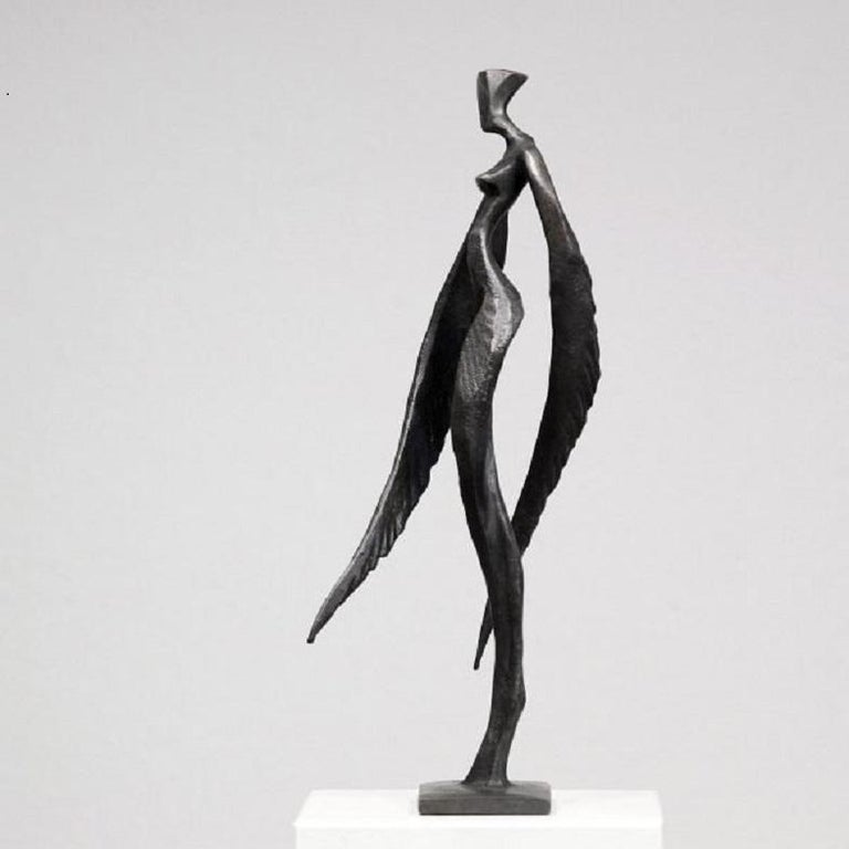 Nando Kallweit - Frieda – Emilia by Nando Kallweit. Bronze Sculpture ...
