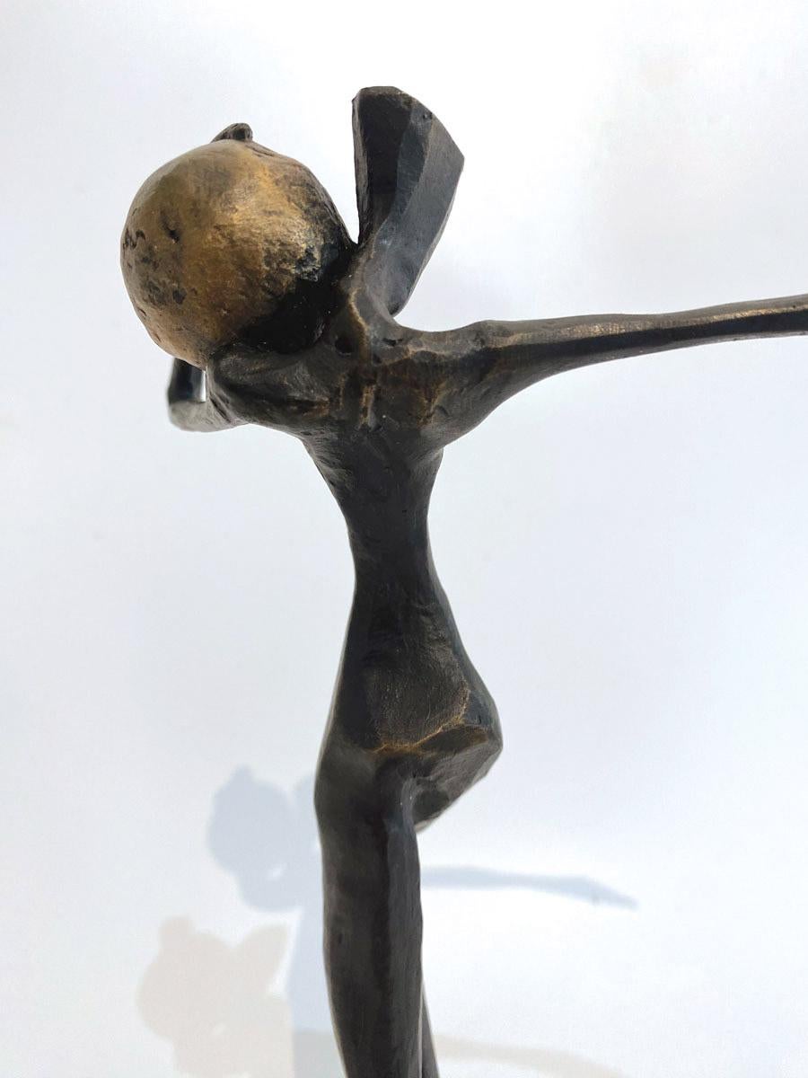Gaea by Nando Kallweit.  Elegant figurative sculpture. For Sale 6