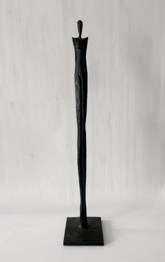 George par Nando Kallweit. Élégante sculpture en bronze d'une figure humaine masculine nue.