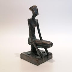 Hamish by Nando Kallweit.  Elegant figurative sculpture.