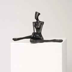 Holly by Nando Kallweit  - Serial unique bronze sculpture