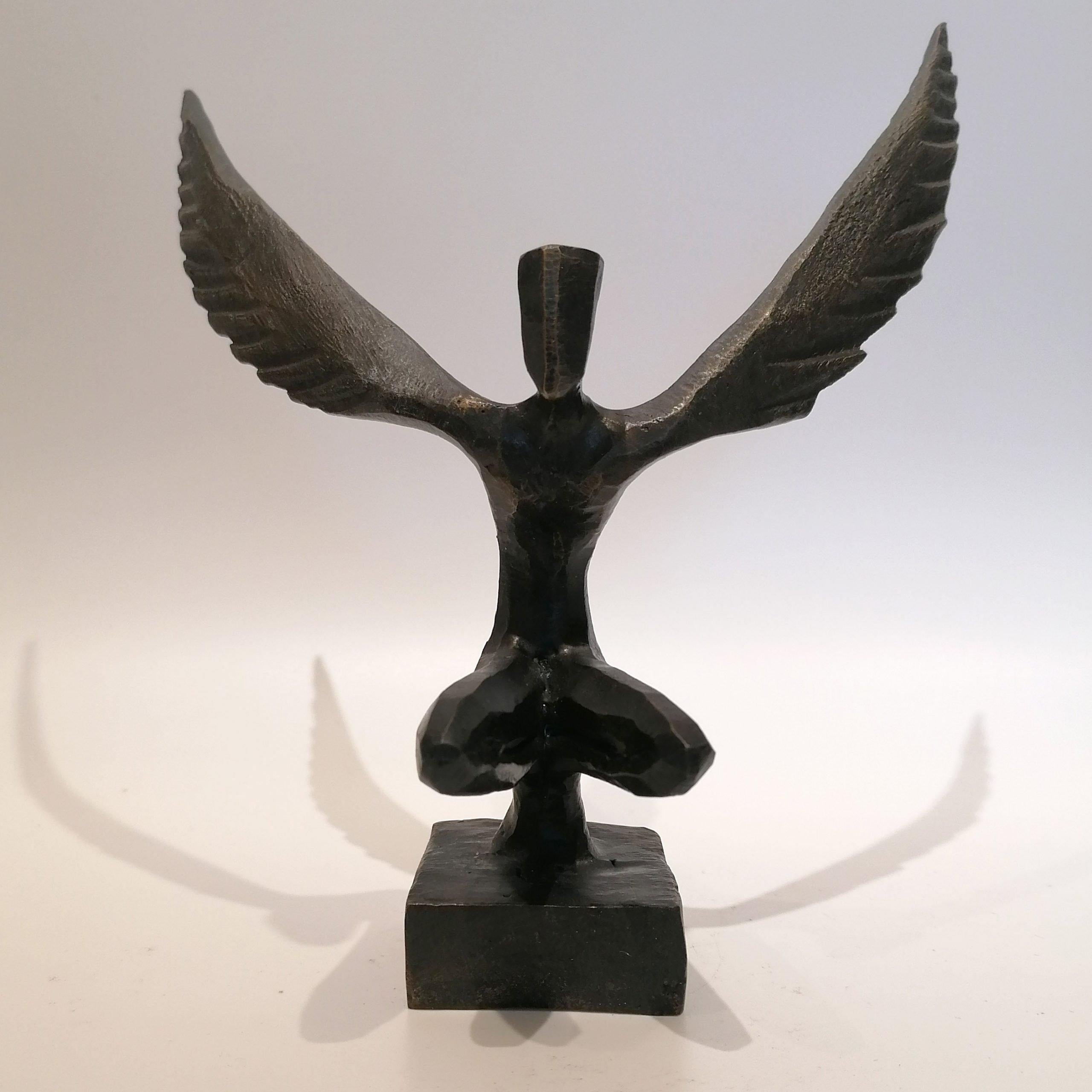 Icarus VII by Nando Kallweit. Elegant bronze sculpture of a winged female figure