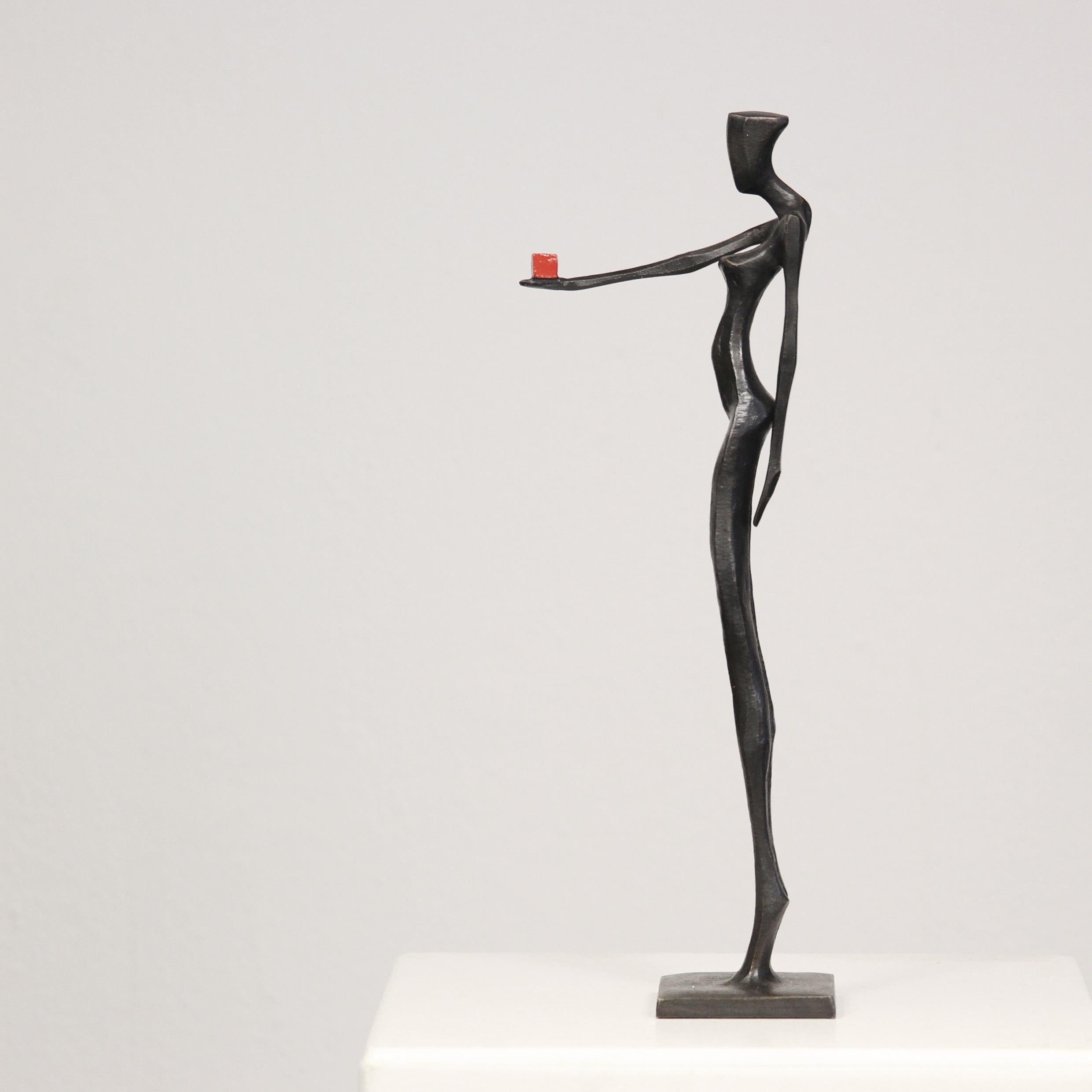 Leni. Par Nando Kallweit. Sculpture figurative élégante en bronze en vente 1
