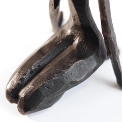 Lisette II (25/9) -  Escultura figurativa abstracta de bronce para estantería o mesa