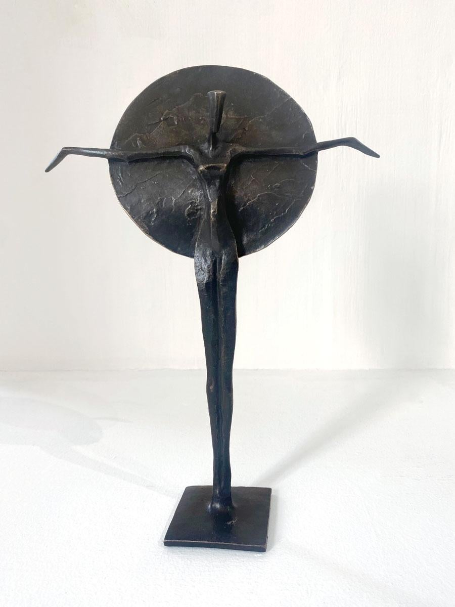 Luna by Nando Kallweit.  Elegant figurative sculpture. For Sale 2
