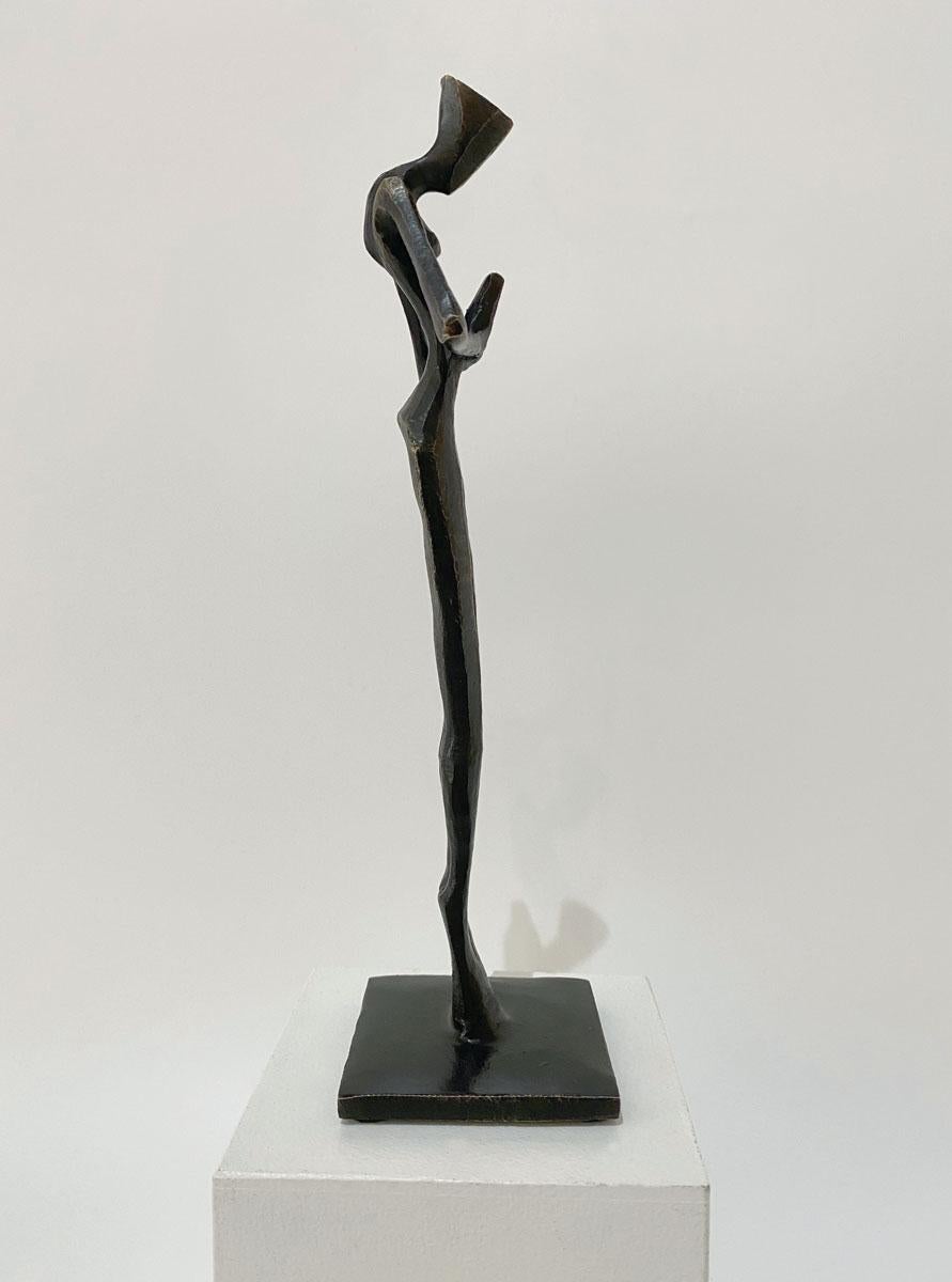 Melodía II de Nando Kallweit.  Elegante escultura figurativa. en venta 6