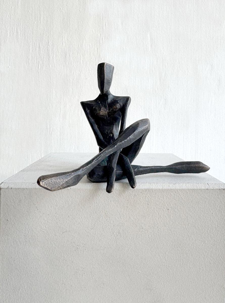 Mich. By Nando Kallweit. Elegant bronze figurative sculpture.