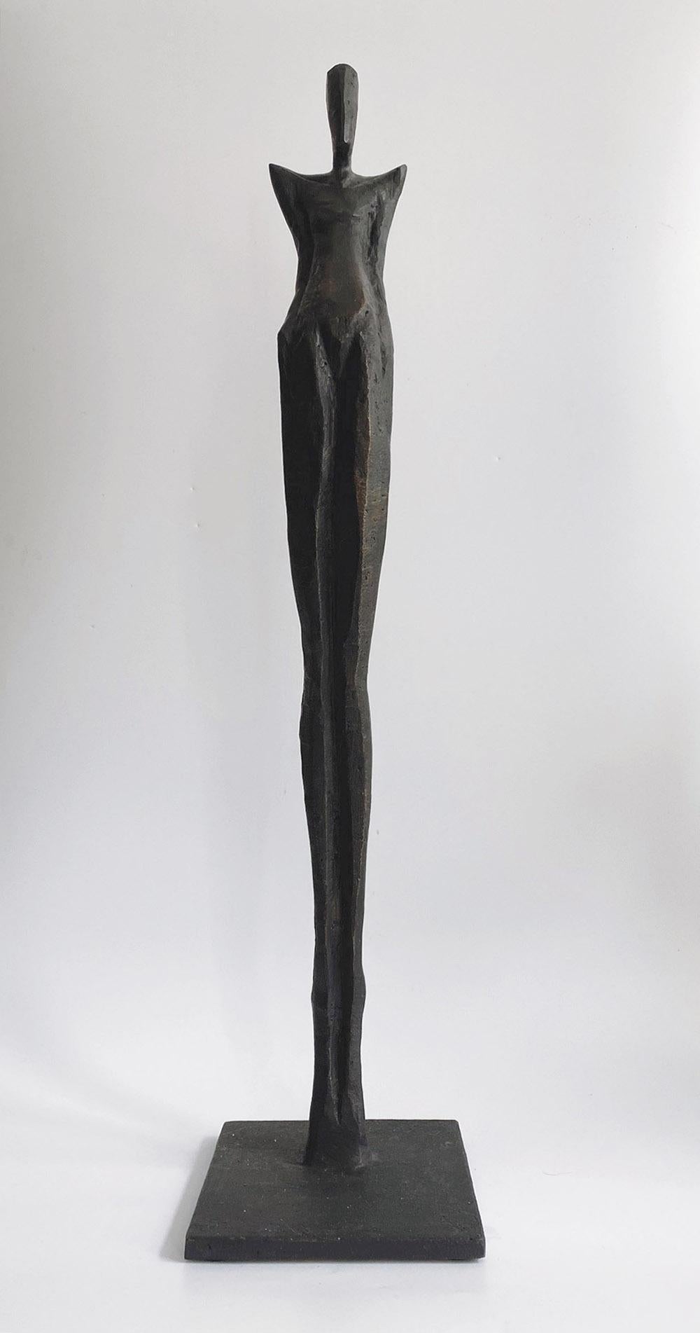 Michael is an elegant figurative bronze sculpture by Nando Kallweit.

Nando Kallweit's work celebrates the modern human form while recognizing that our individuality is shaped by our heritage. A heritage from our parents, our neighborhood or a