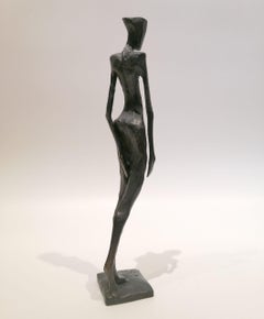 Reni de Nando Kallweit. Elegante Escultura de bronce.