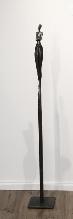 Rosalie III by Nando Kallweit. Tall, elegant bronze sculpture of human figure.
