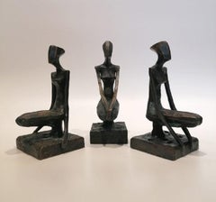 Sally by Nando Kallweit. Bronze sculpture of human figure. Serial Unique