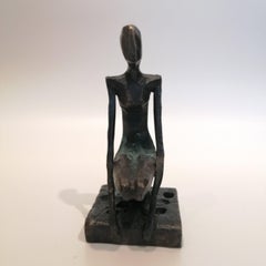 Steff by Nando Kallweit. Bronze sculpture of human figure. Serial Unique.