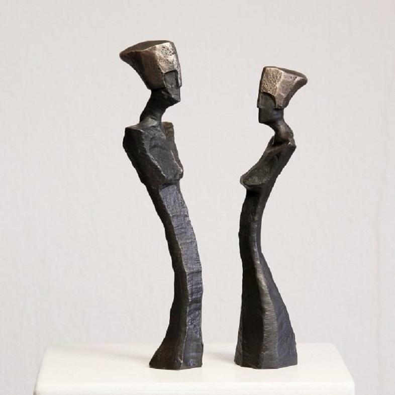 Torso de reina de Nando Kallweit. Elegante escultura de bronce del cuerpo femenino en venta 5