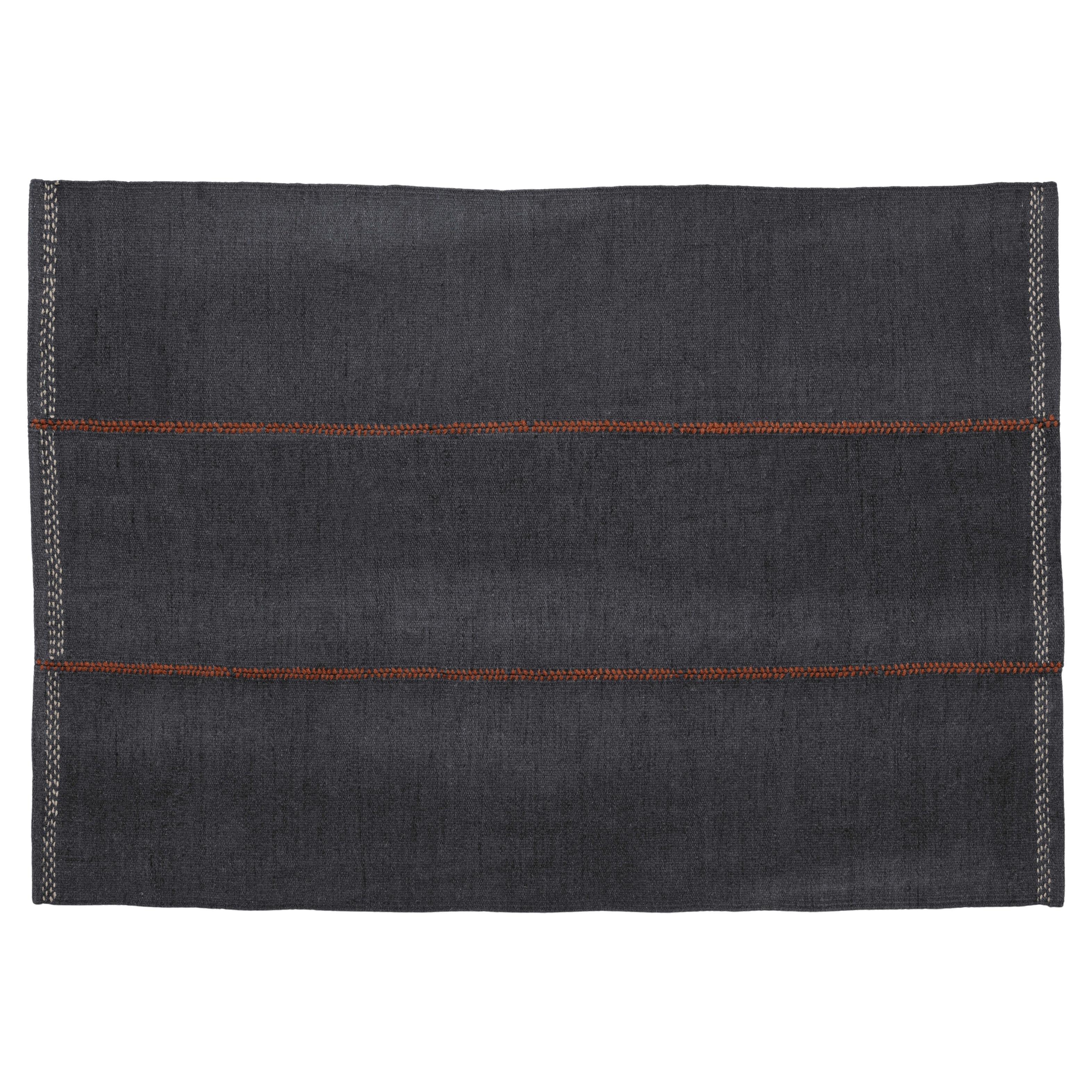 Nani Marquina Mía Rug in
Navy
with Two Color Dashed Stitching 200x300 cm