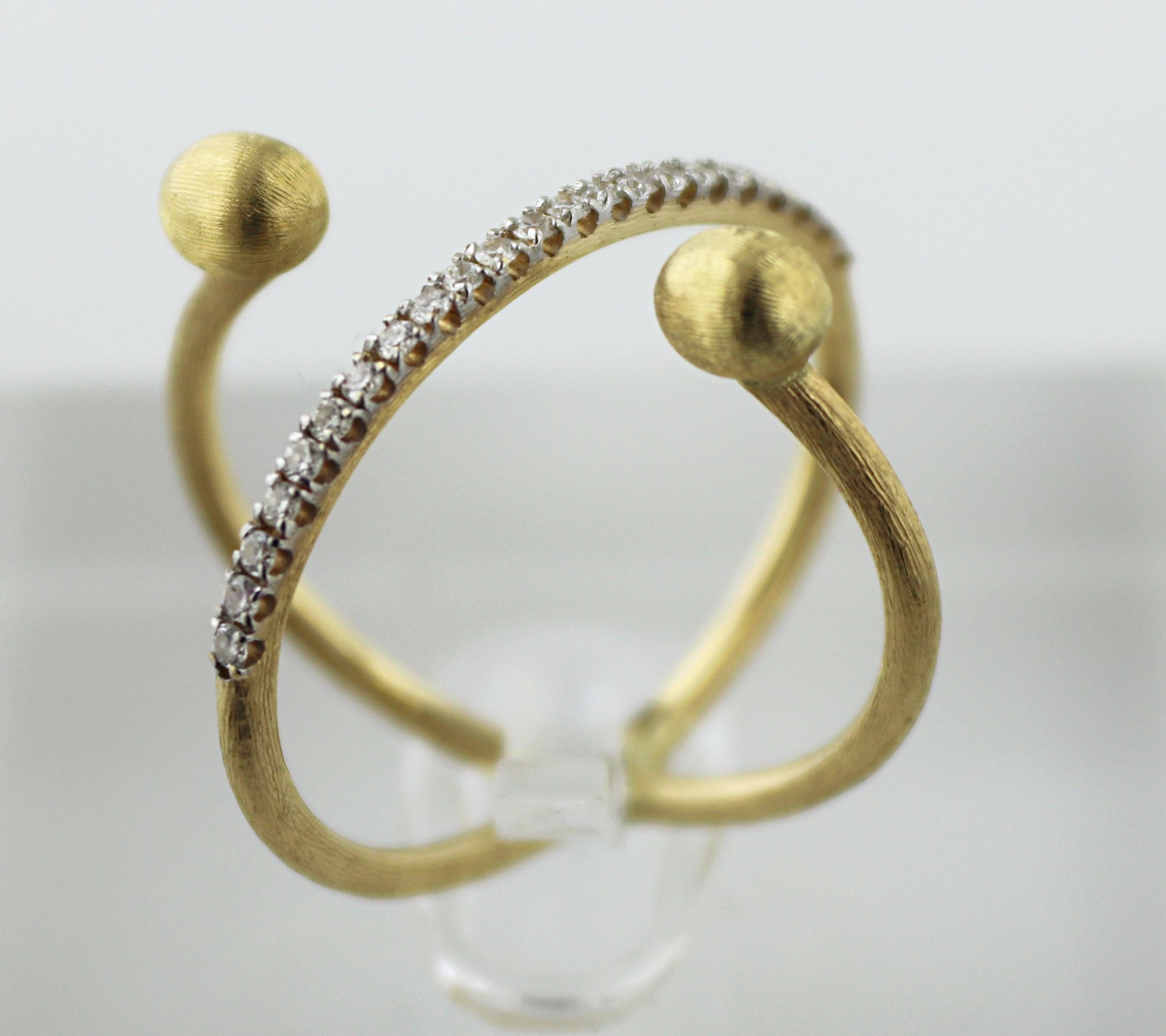 Nani's Diamant, 18K Gelbgold Elite Criss Cross Ring im Angebot 10