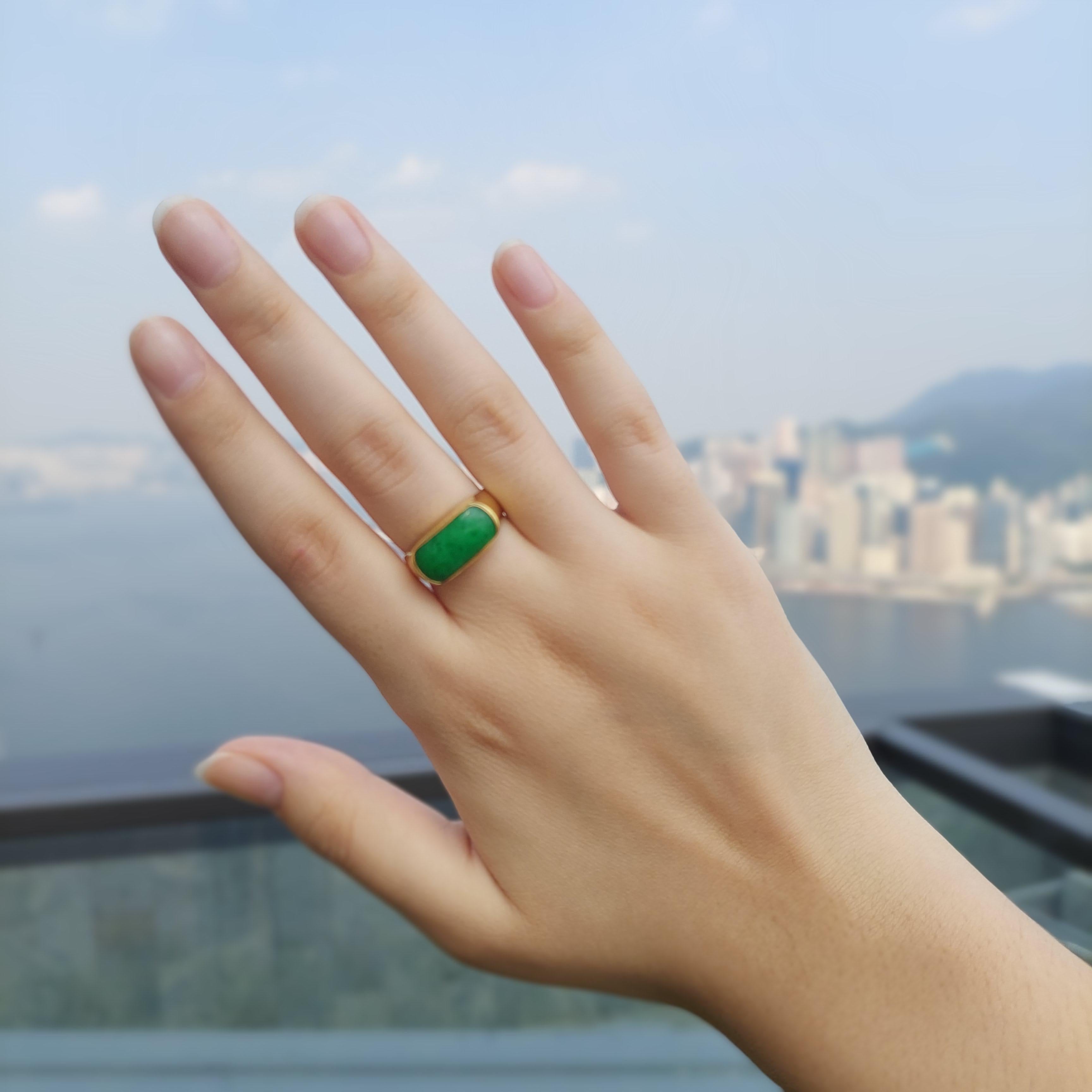 Nanjing Royal Jade Ring with 14K White or Yellow Gold- Cocktail Ring For Sale 7