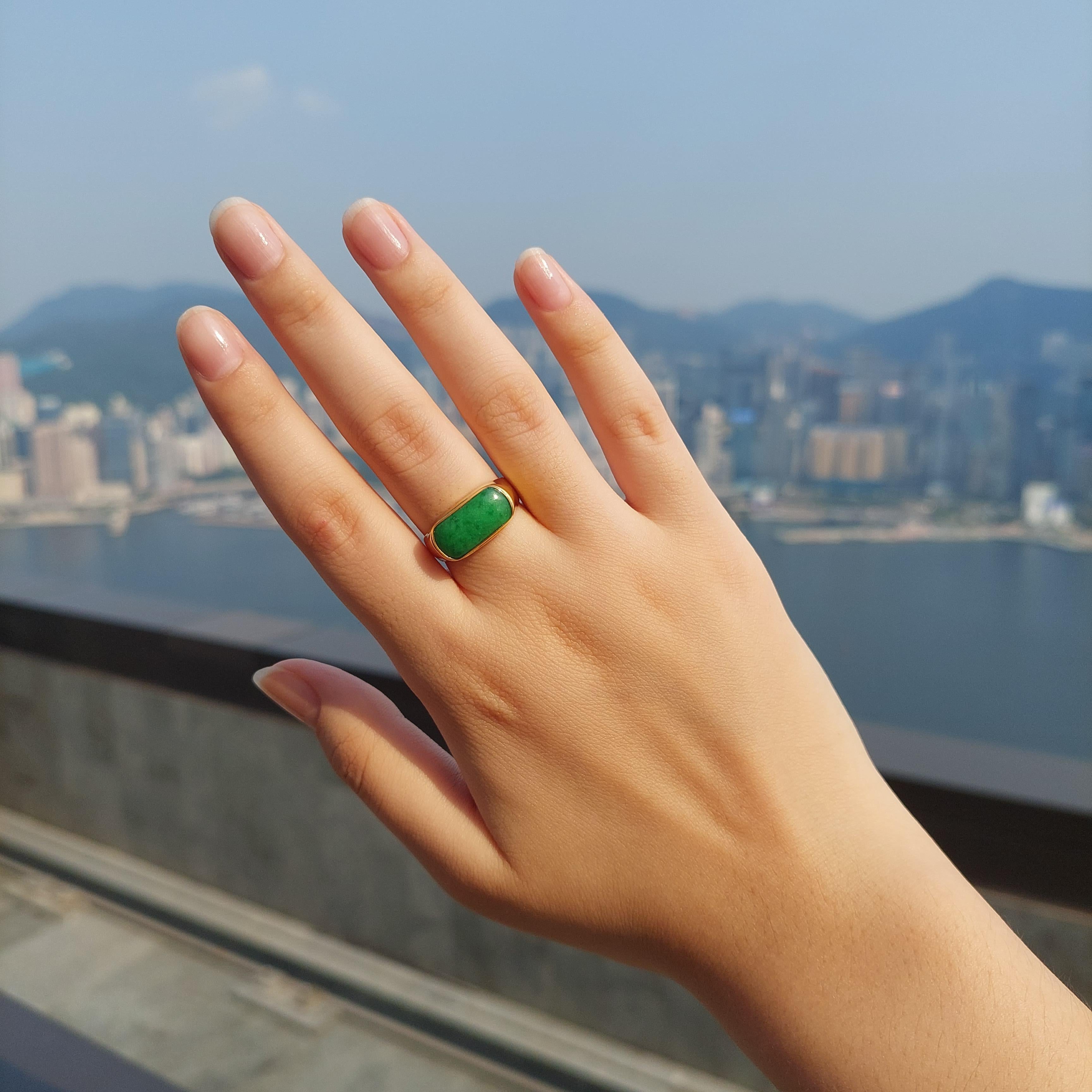 Nanjing Royal Jade Ring with 14K White or Yellow Gold- Cocktail Ring For Sale 4
