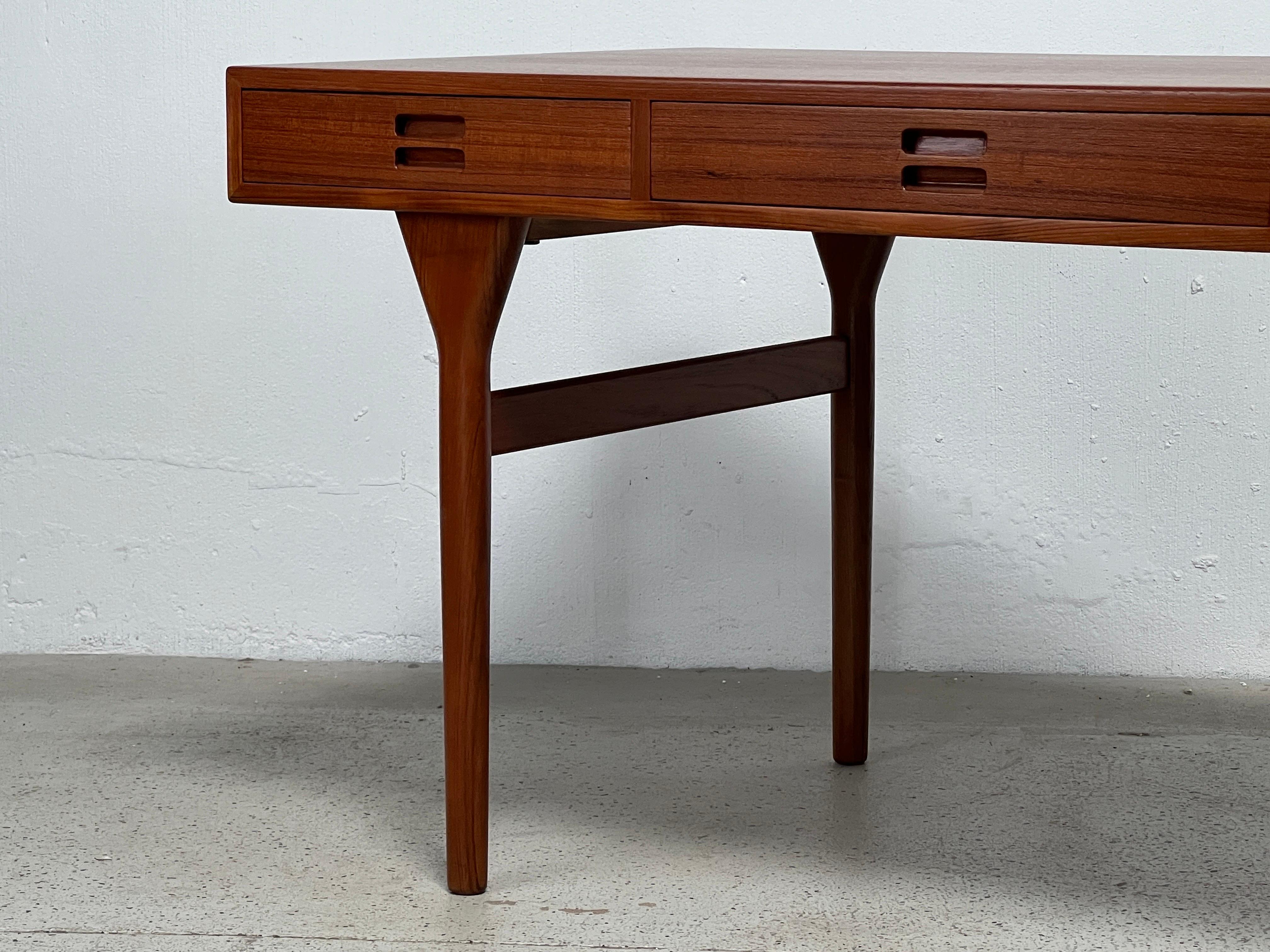 Nanna Ditzel Desk in Teak for Søren Willadsen 4