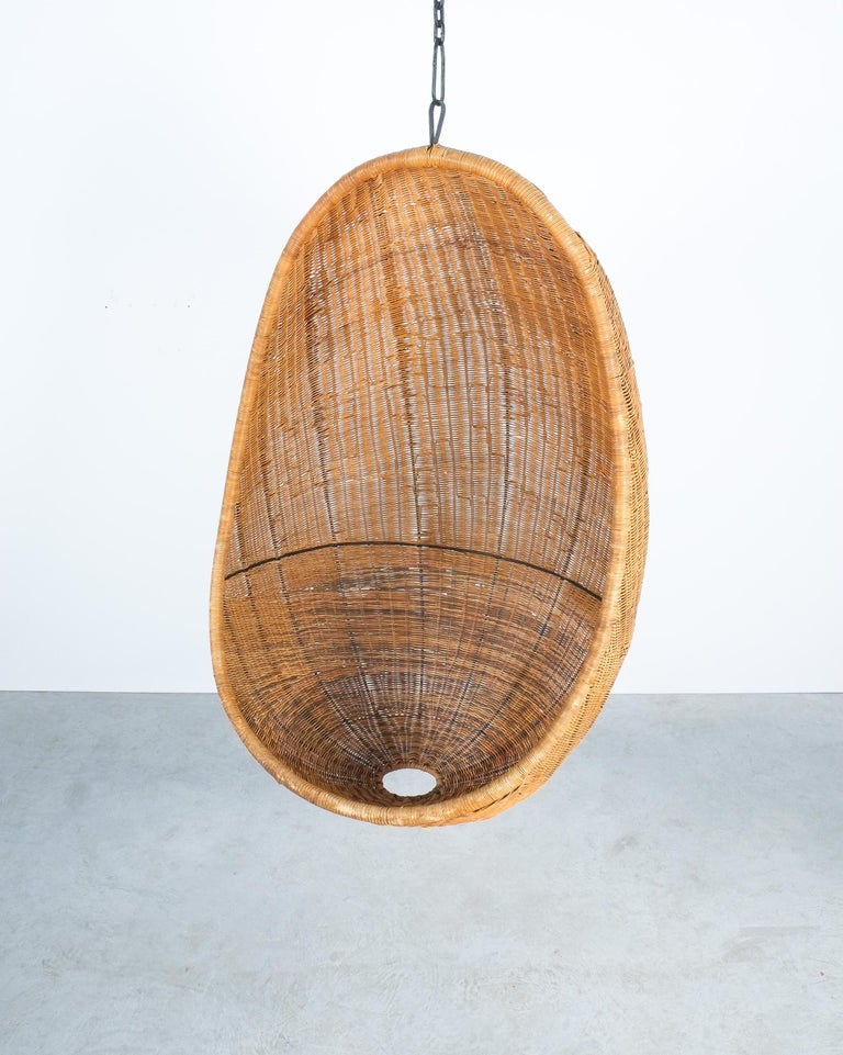 Nanna Ditzel Egg-Shaped Hanging Cane Chair, Italy 1959 For Sale 3