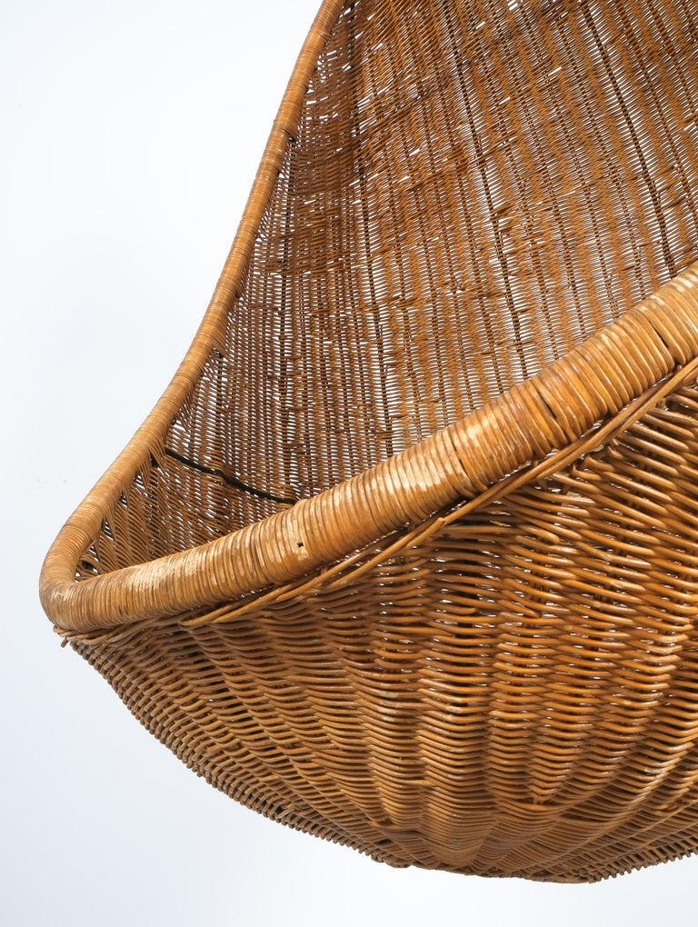 Nanna Ditzel Egg-Shaped Hanging Cane Chair, Italy 1959 For Sale 6