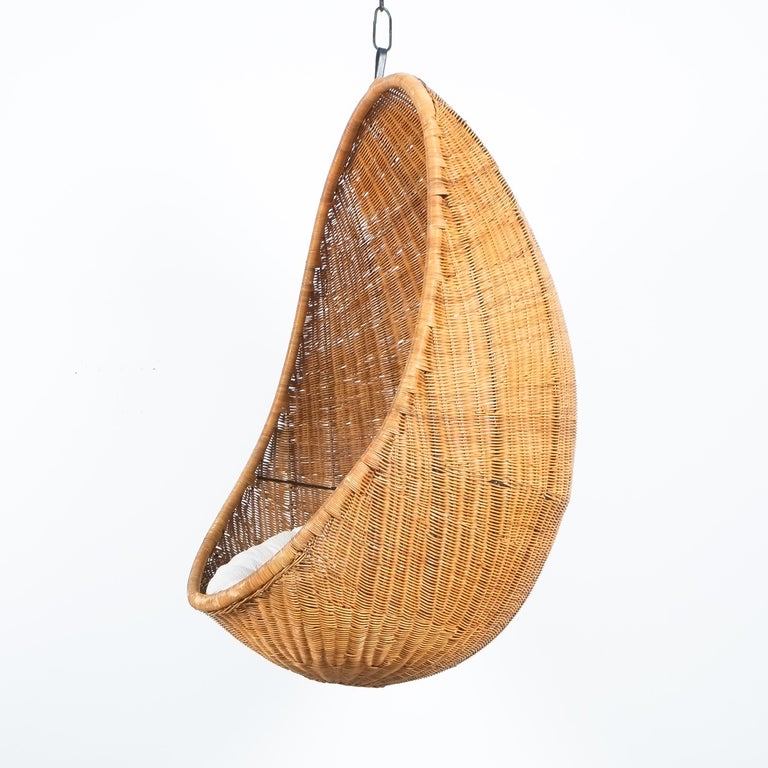 Nanna Ditzel Egg-Shaped Hanging Cane Chair, Italy 1959 For Sale 8