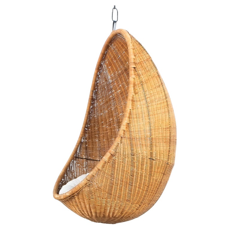 Nanna Ditzel Egg-Shaped Hanging Cane Chair, Italy 1959 For Sale