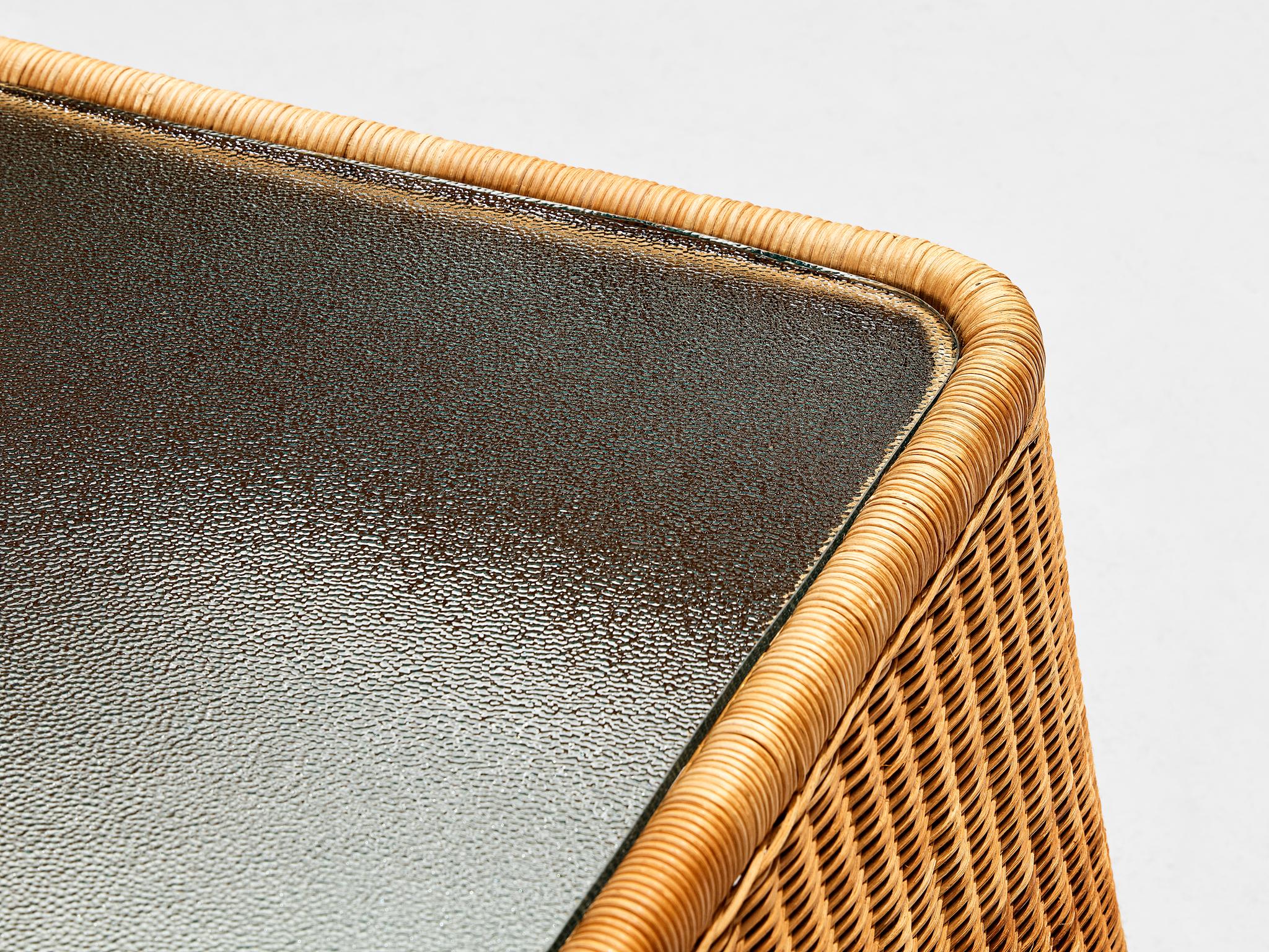 Nanna Ditzel for R. Wengler Coffee Table in Rattan and Glass In Good Condition In Waalwijk, NL