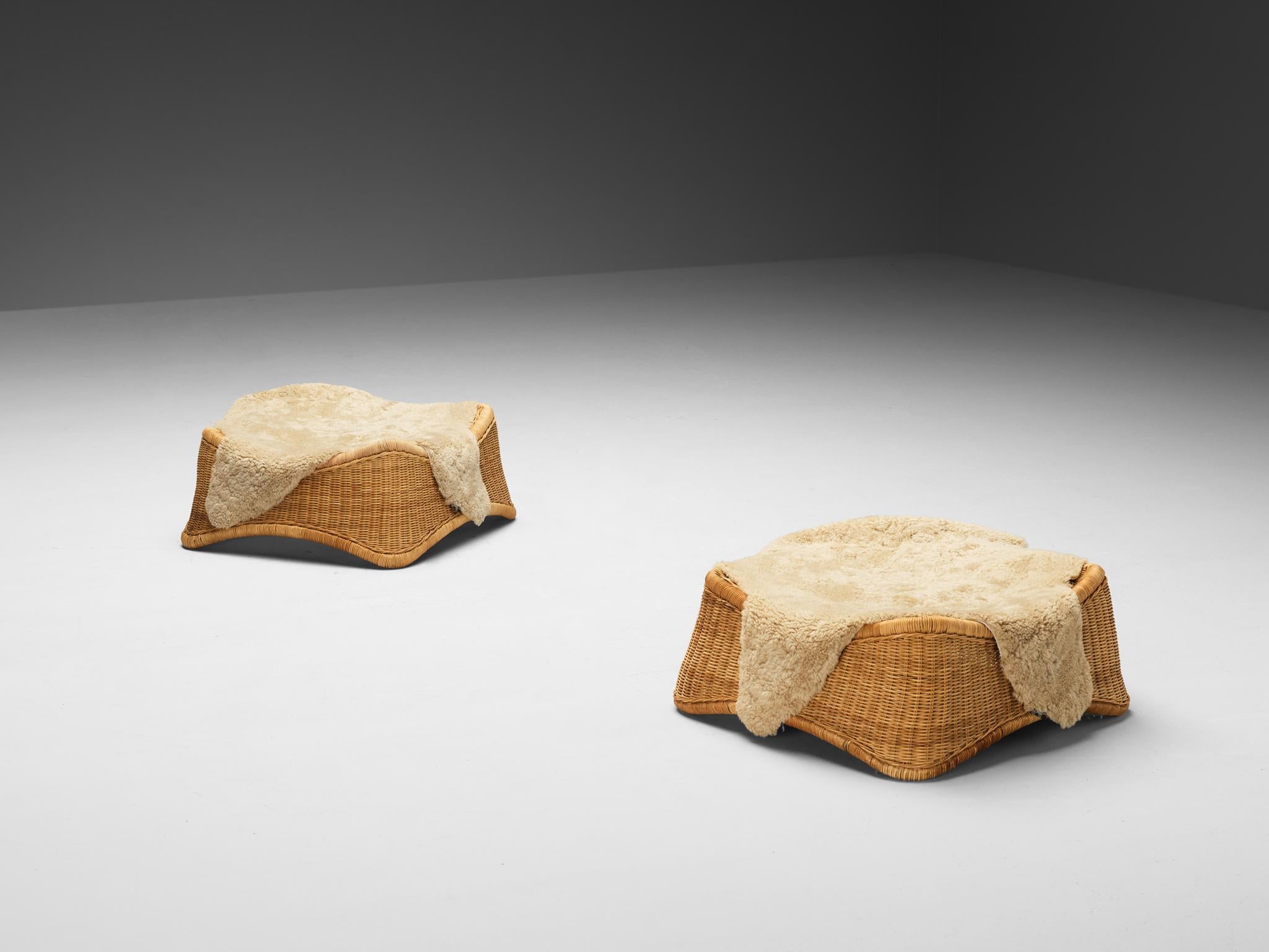 Nanna Ditzel for R. Wengler, low stools, rattan, Denmark, designed 1961, manufactured 1960s-1970s

This lively lounge set with two stools is designed by Nanna Ditzel in 1961, combining playful design with functional versatility. The stools have